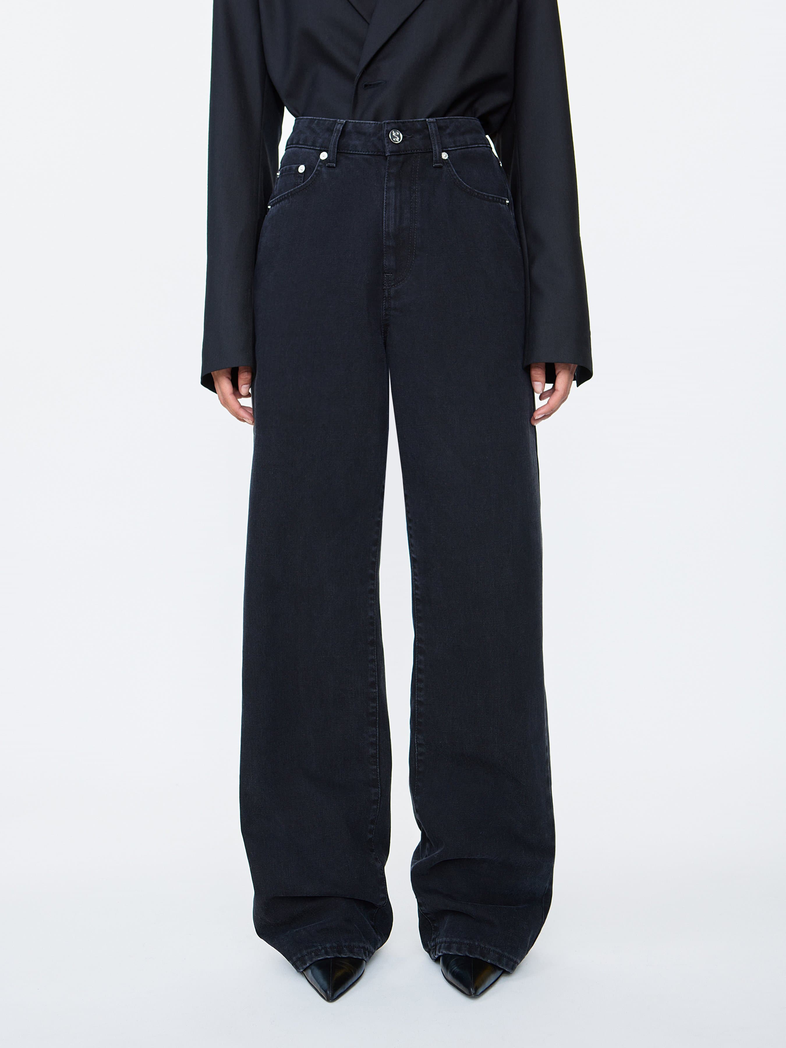 1003_2d2c33e61c-loose-cut_rinsed-black_010-large