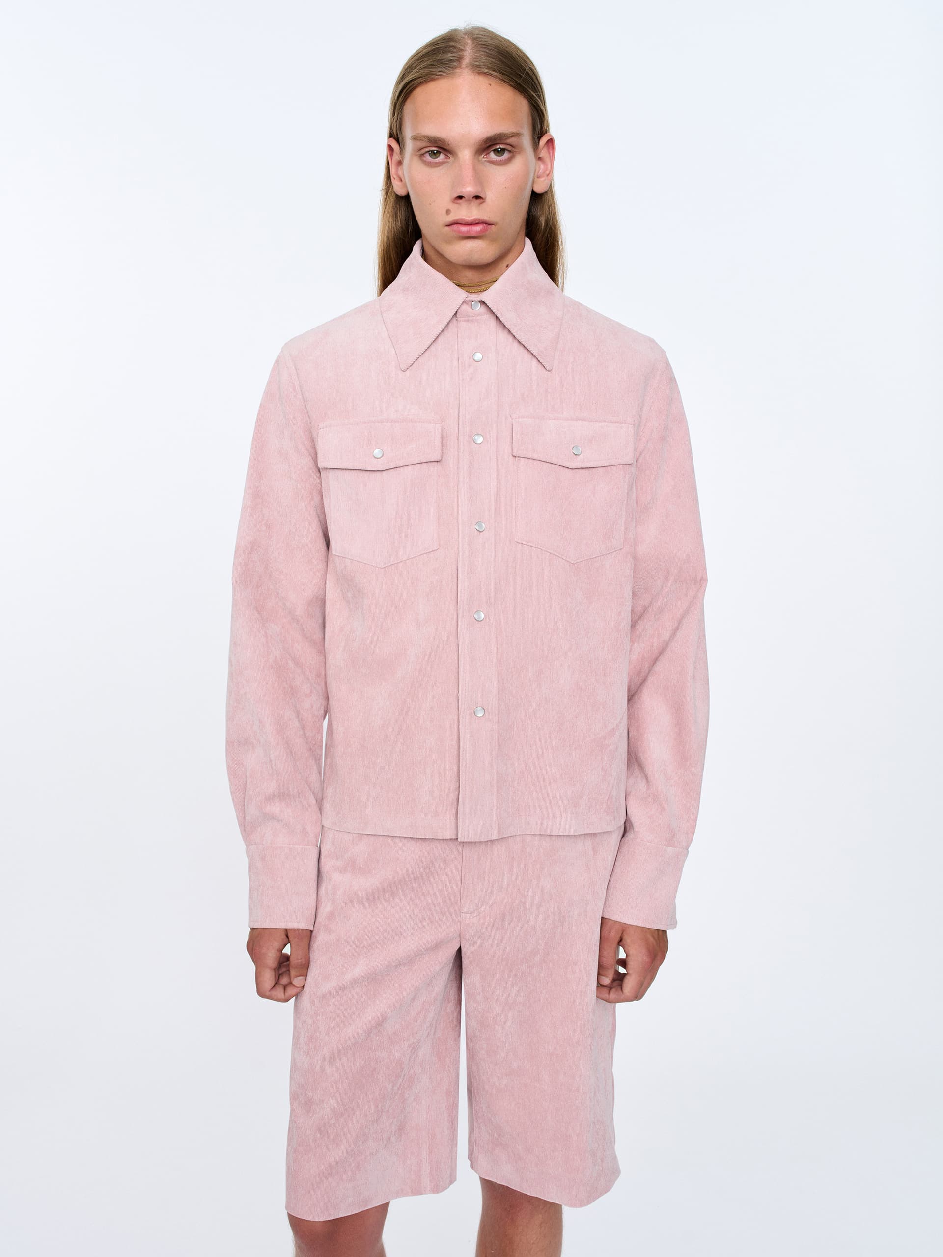 1086_53c5a2e623-maurice-overshirt_machweo-cord_021-large