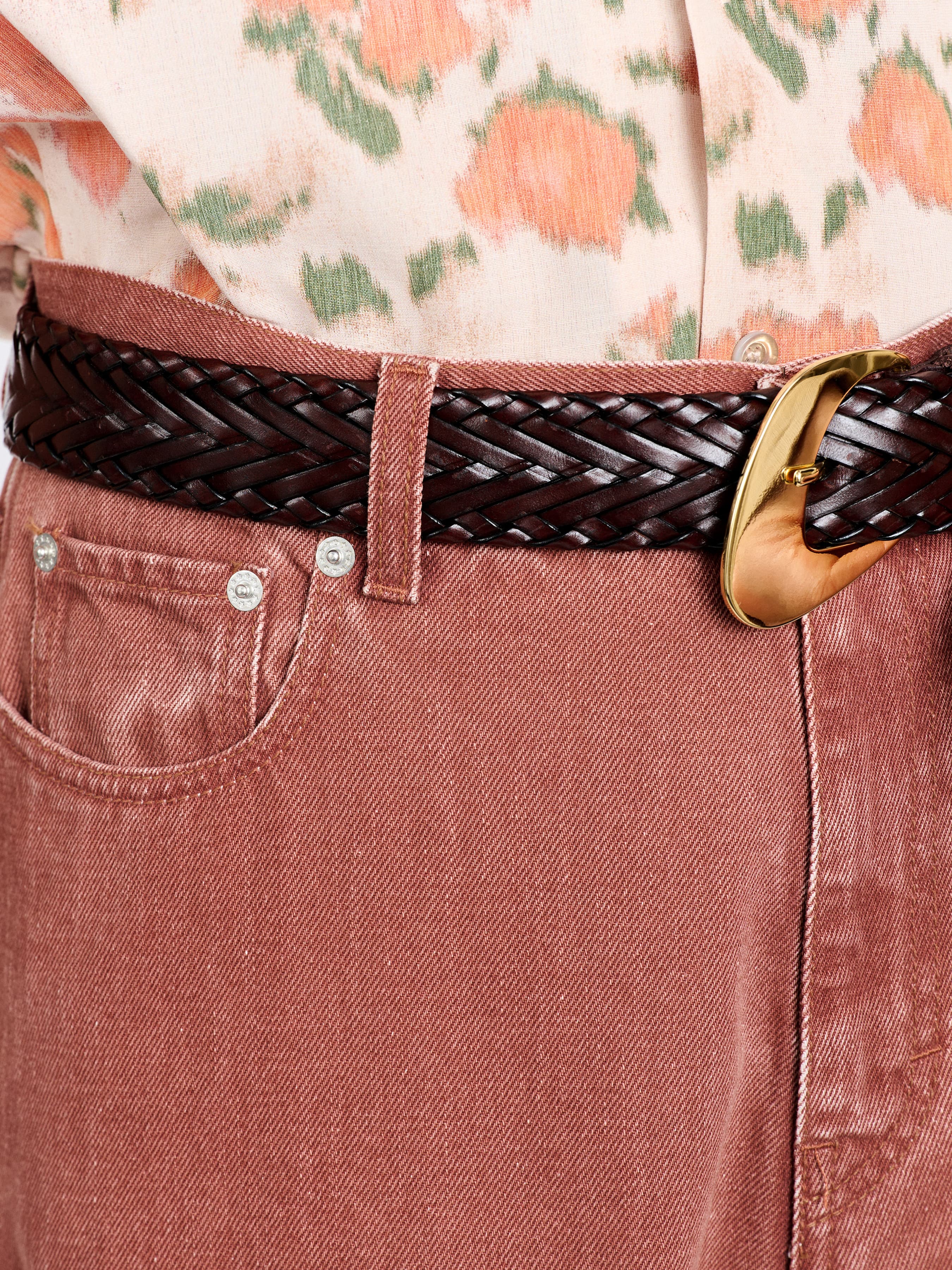 1130_1b671b9655-wide-cut-jeans_faded-red_014-large