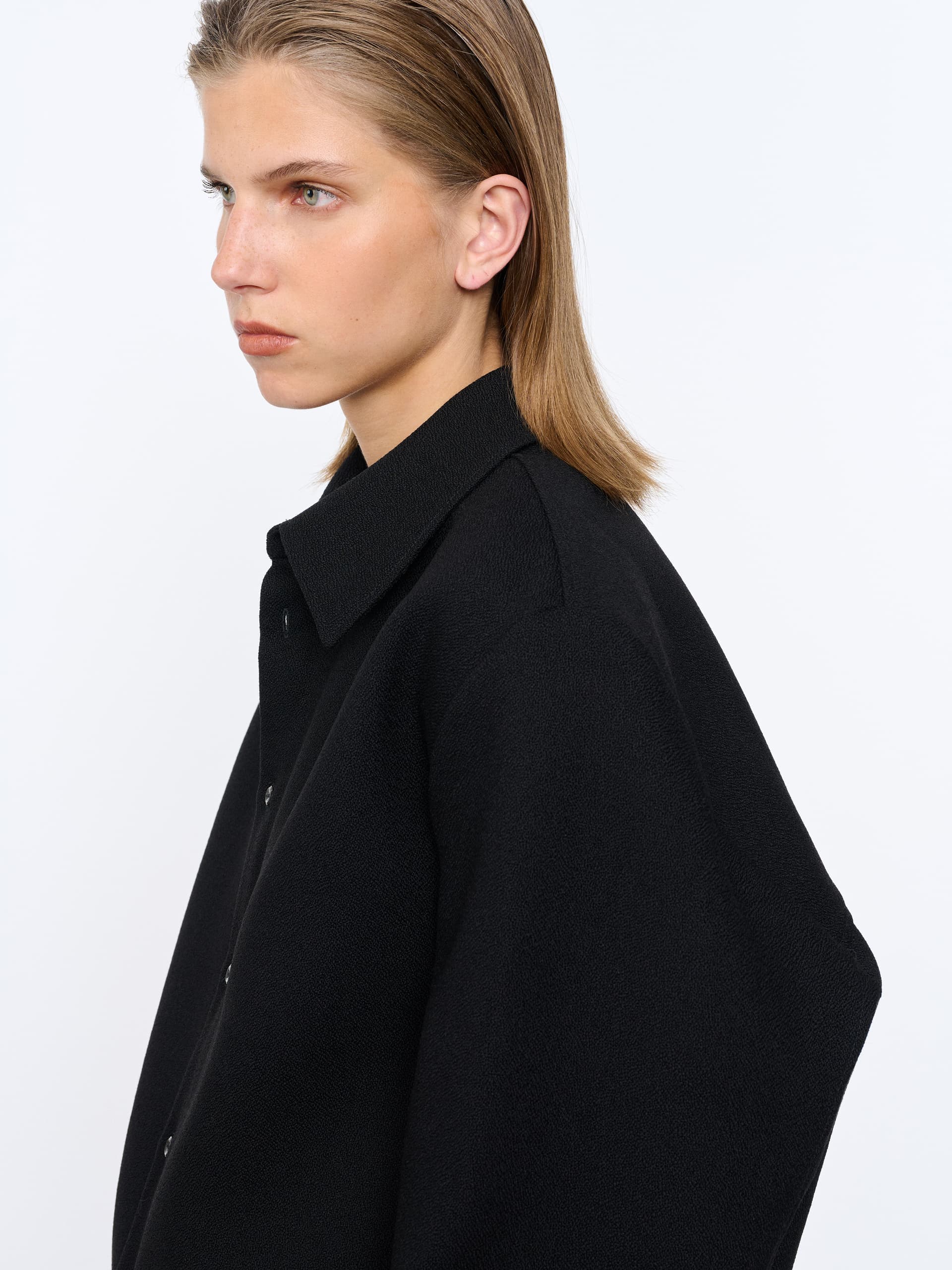 1237_7fadfa86ae-willa-shirt_structured-coal_027-large