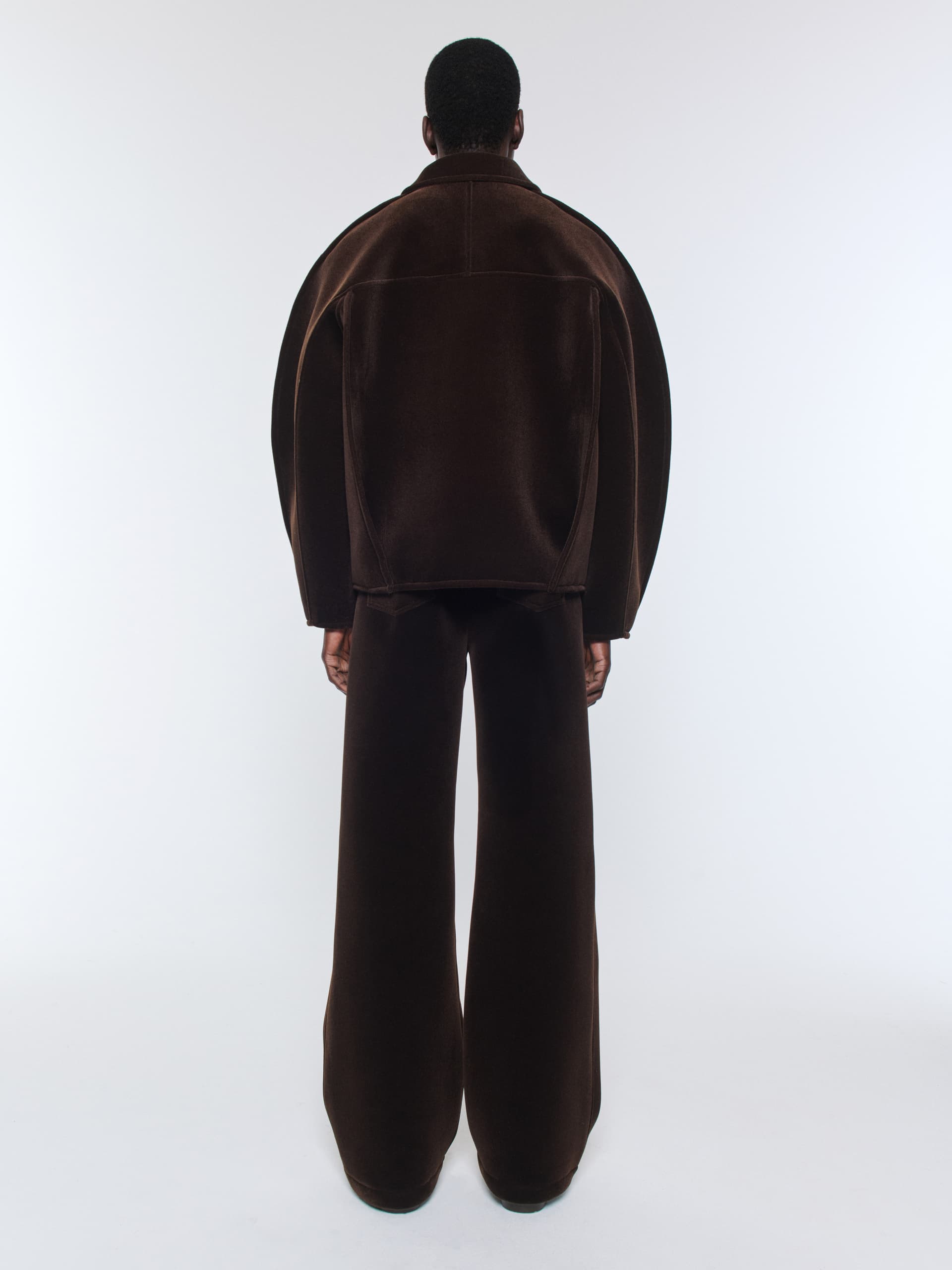 1281_51f6cc2c96-circulo-jacket-plush-brown-velour_061-large