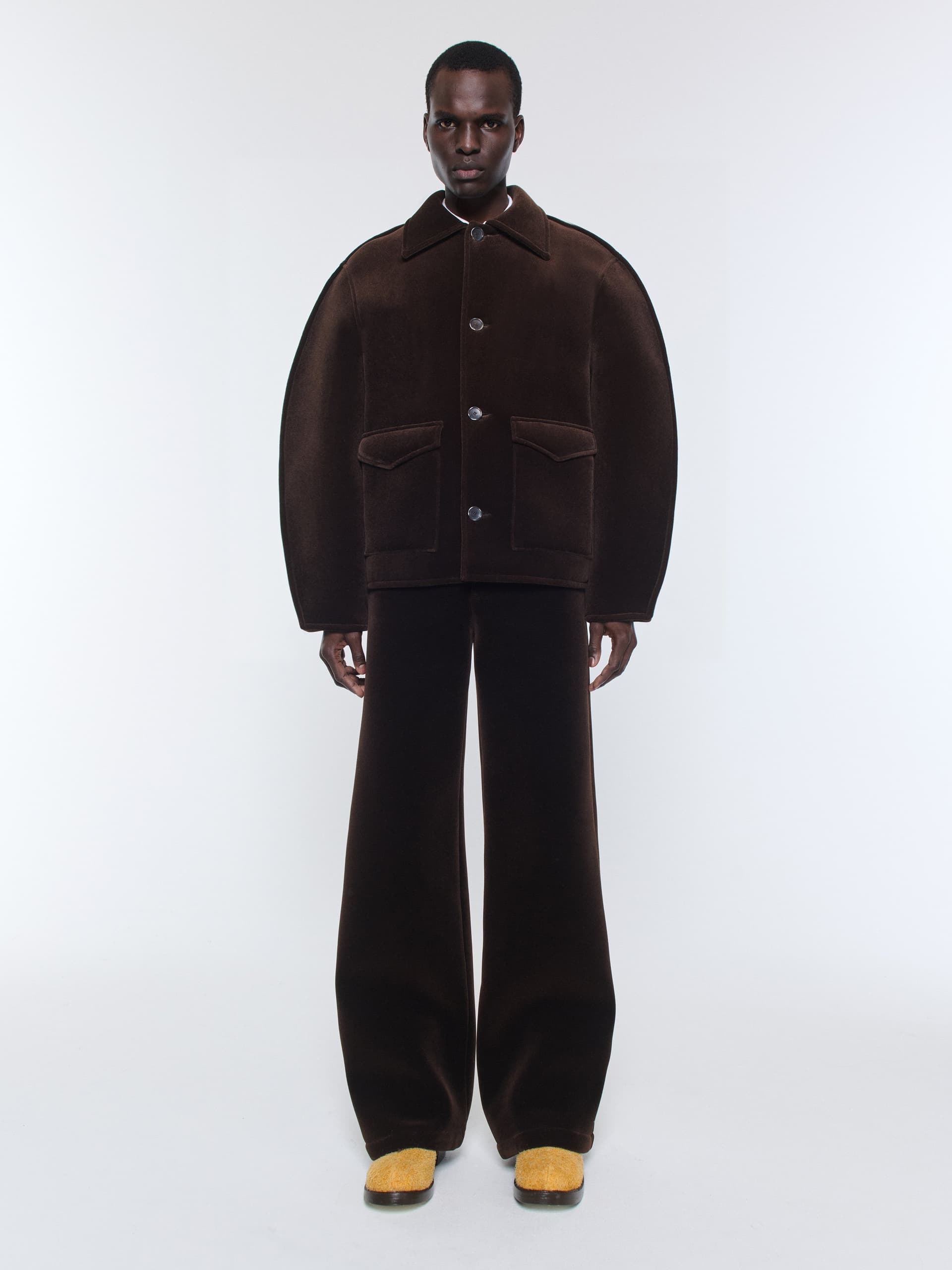 1281_5dd8823654-circulo-jacket-plush-brown-velour_009-large