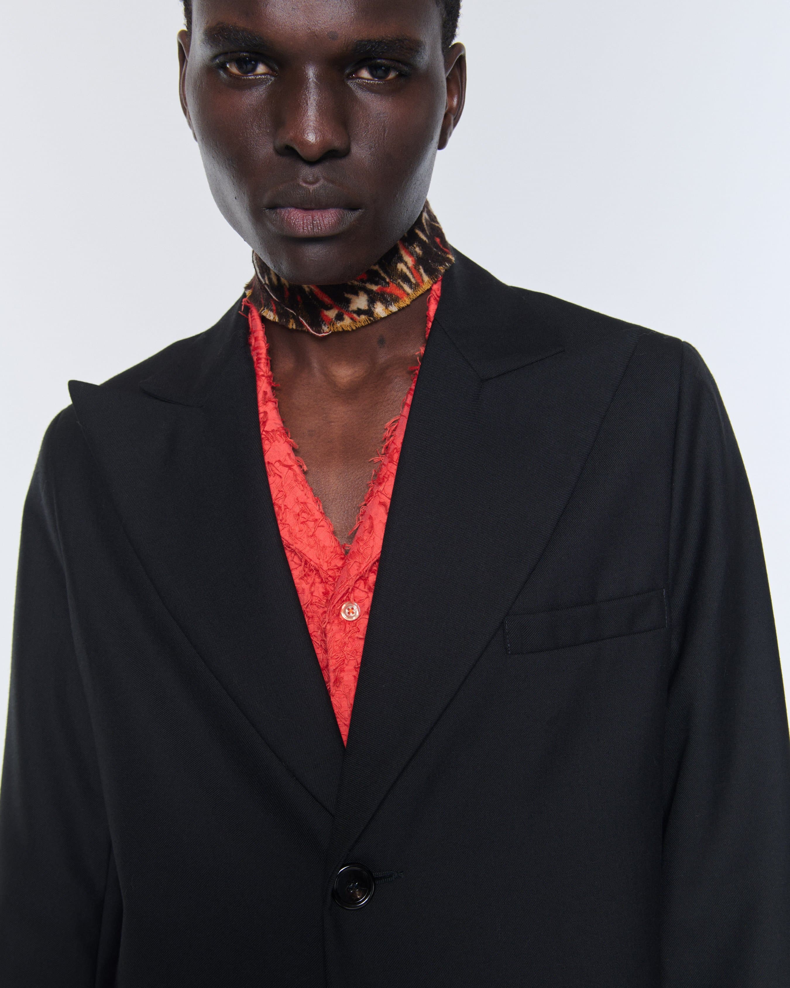 1288_6c24261680-seydou-blazer-black-wool_044-large