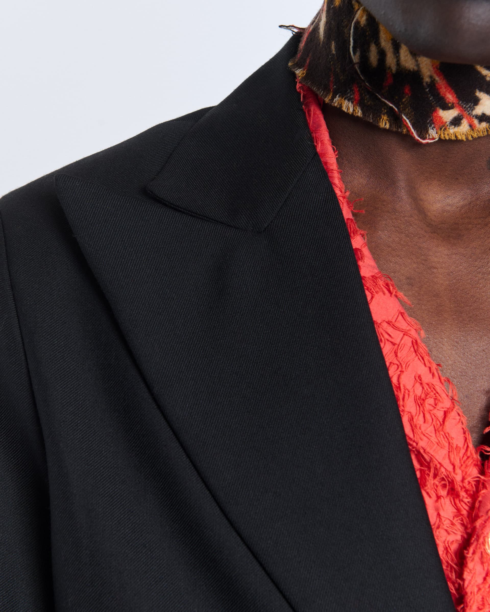 1288_ce32061996-seydou-blazer-black-wool_048-large