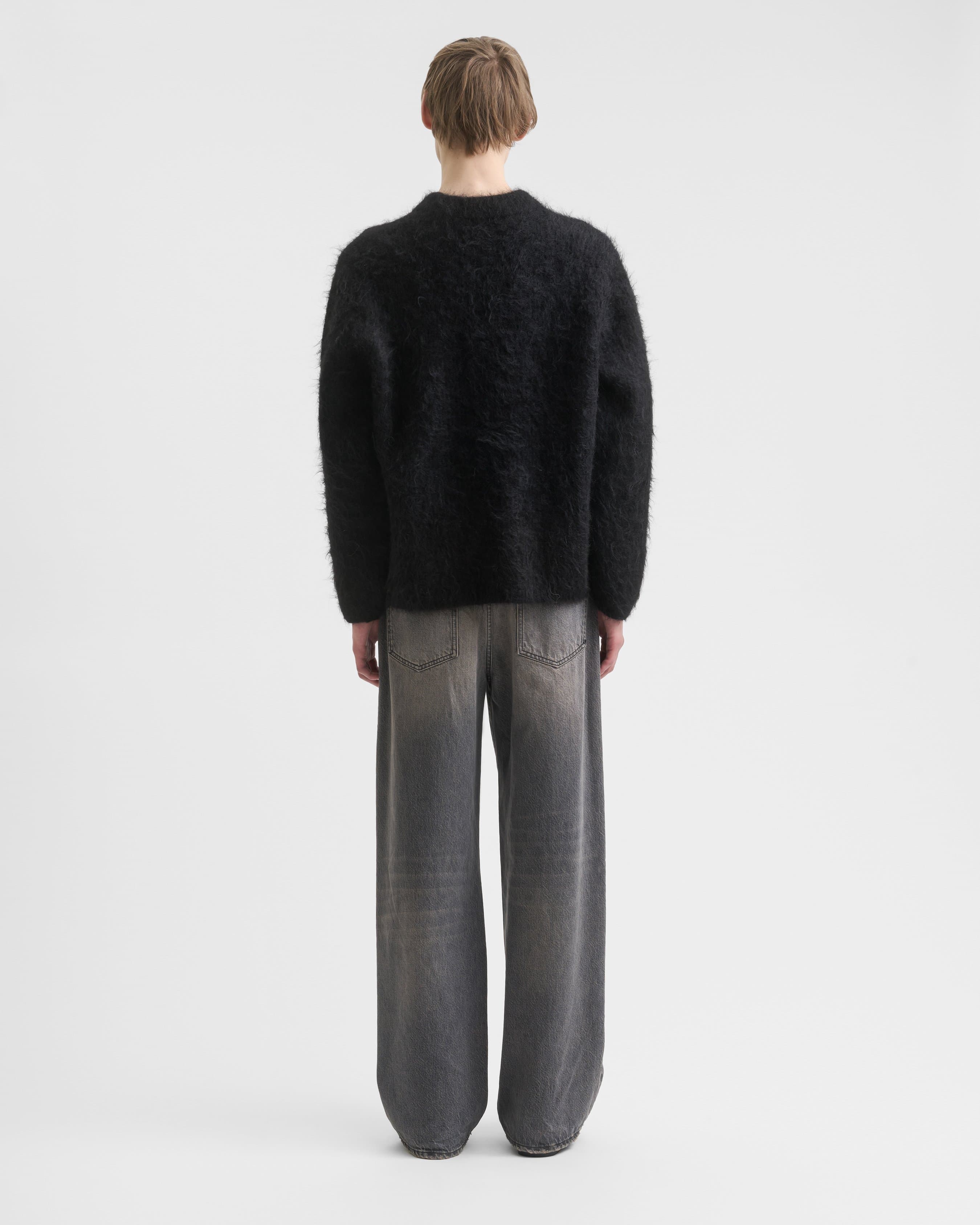 1299_5325b50e47-sefr_fw26_haru-sweater-black-alpaca_8891-large