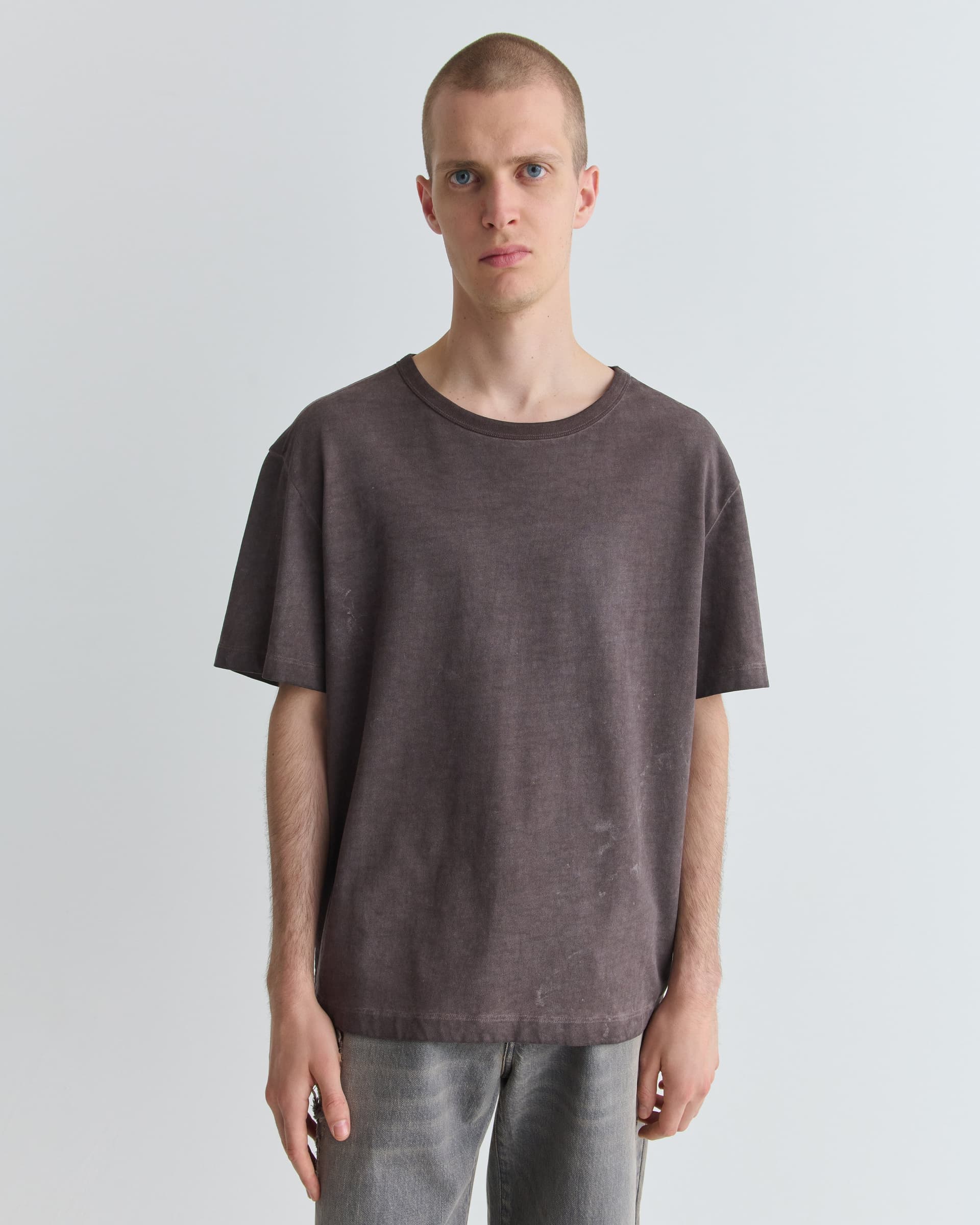 1300_6652400e12-15_mauro_tee_grease_1012-large