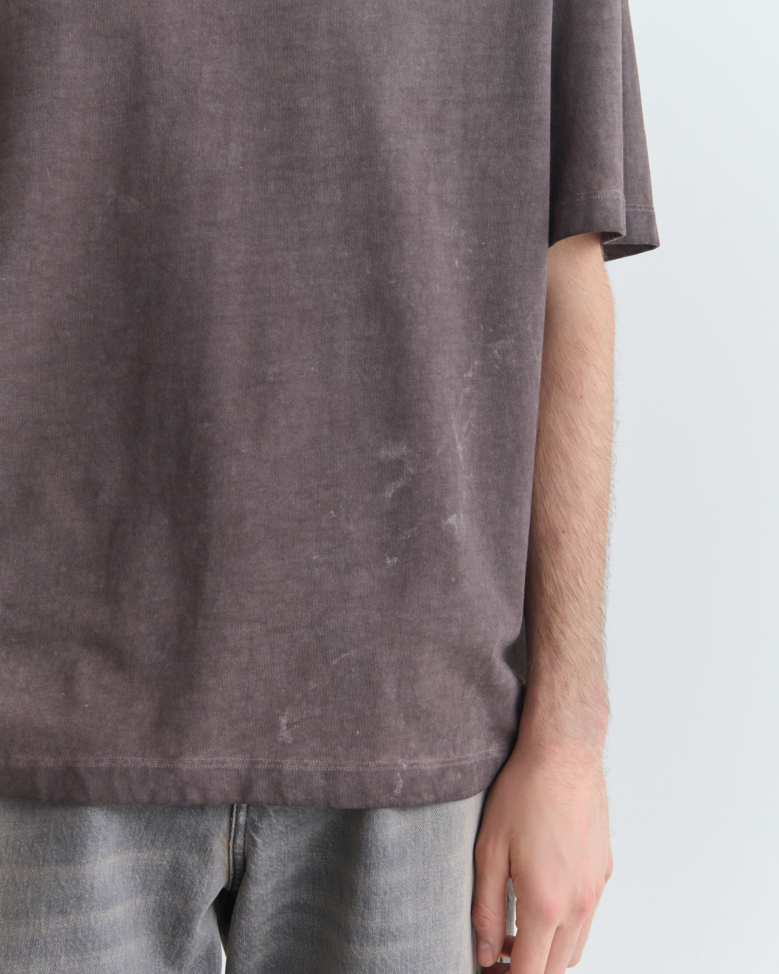 1300_7c582dfa78-15_mauro_tee_grease_1011-large