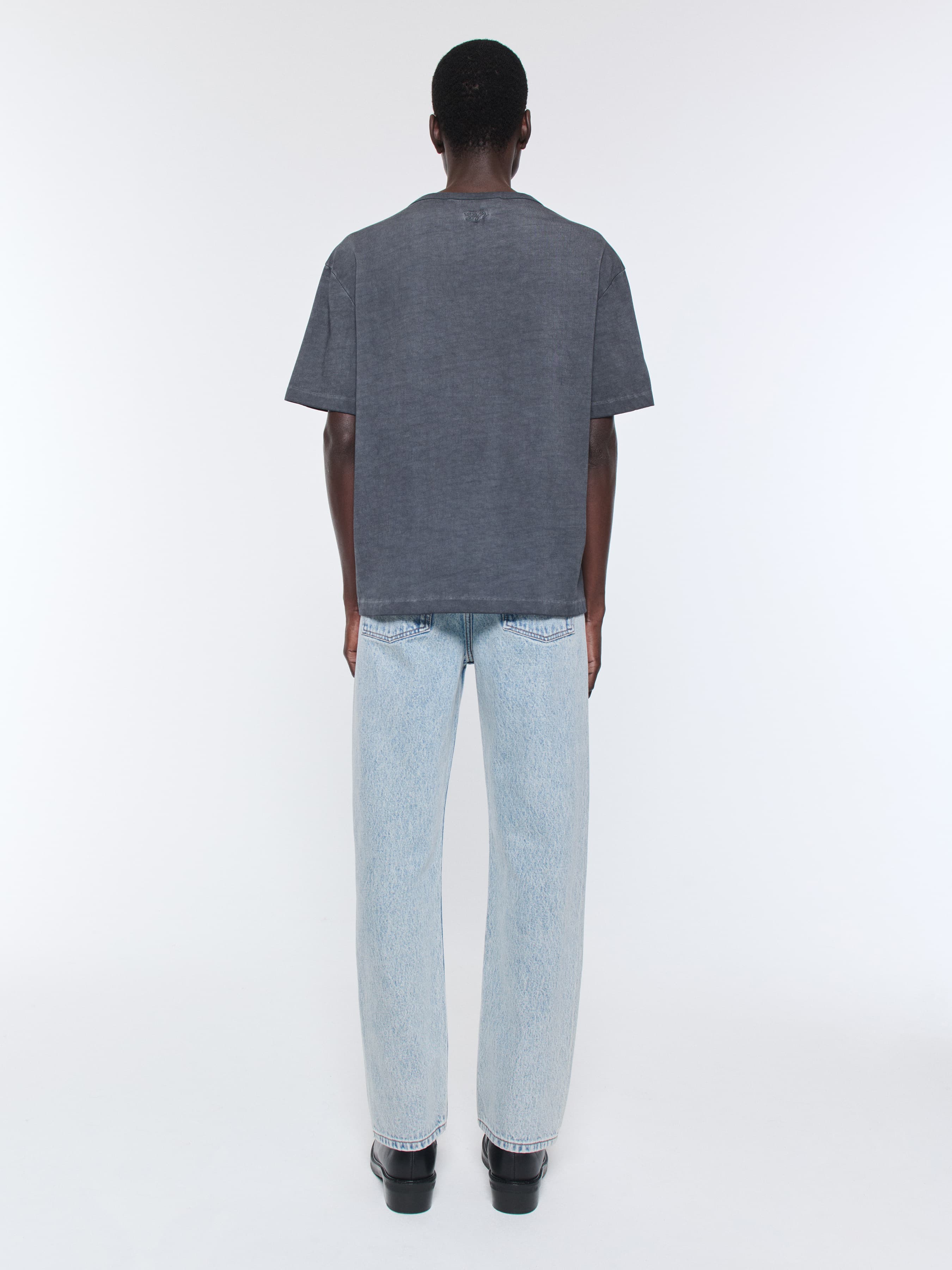 1301_298cf15bdc-mauro-tee-washed-black_034-large