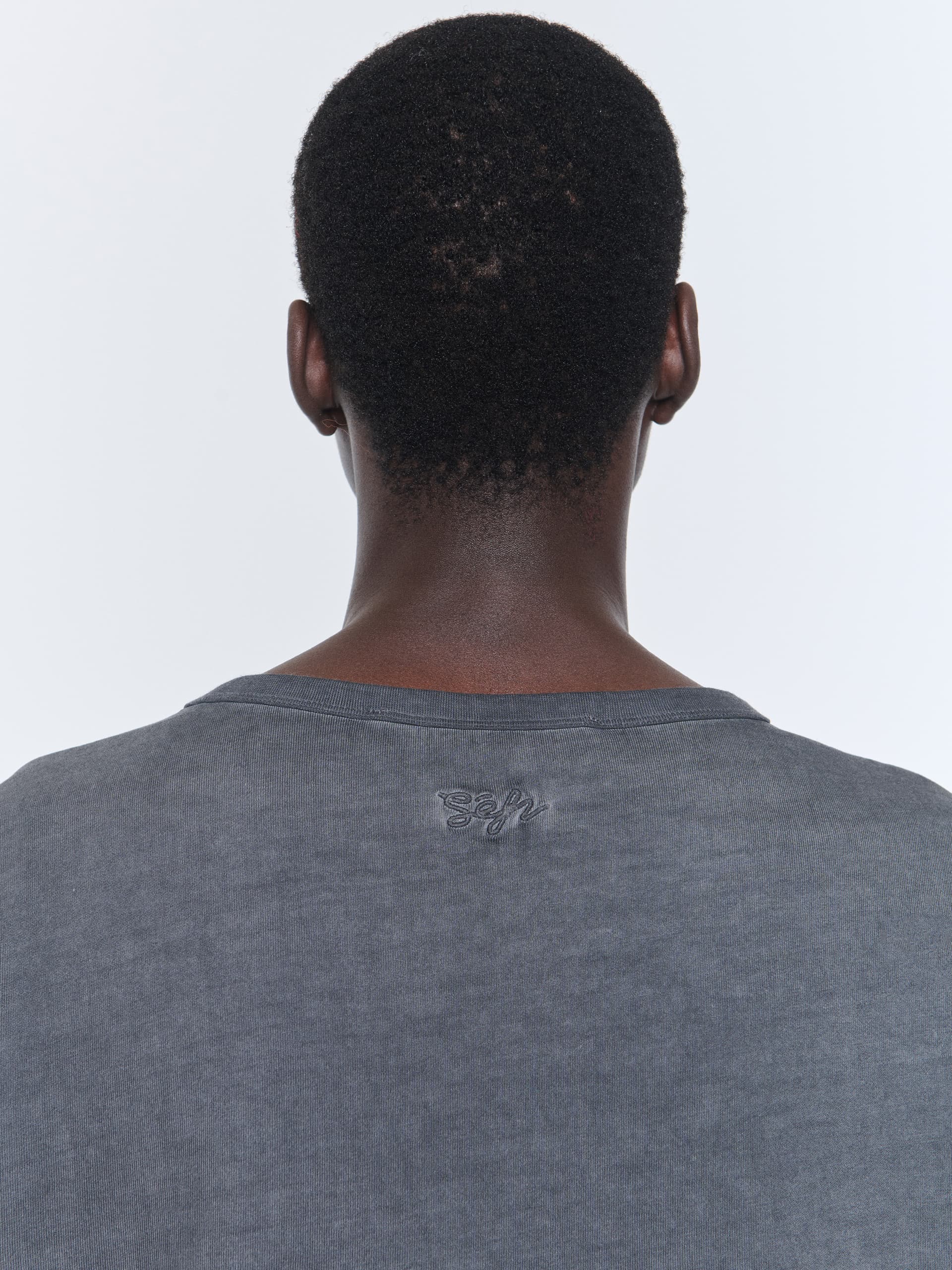 1301_3c351b9bc9-mauro-tee-washed-black_035-large