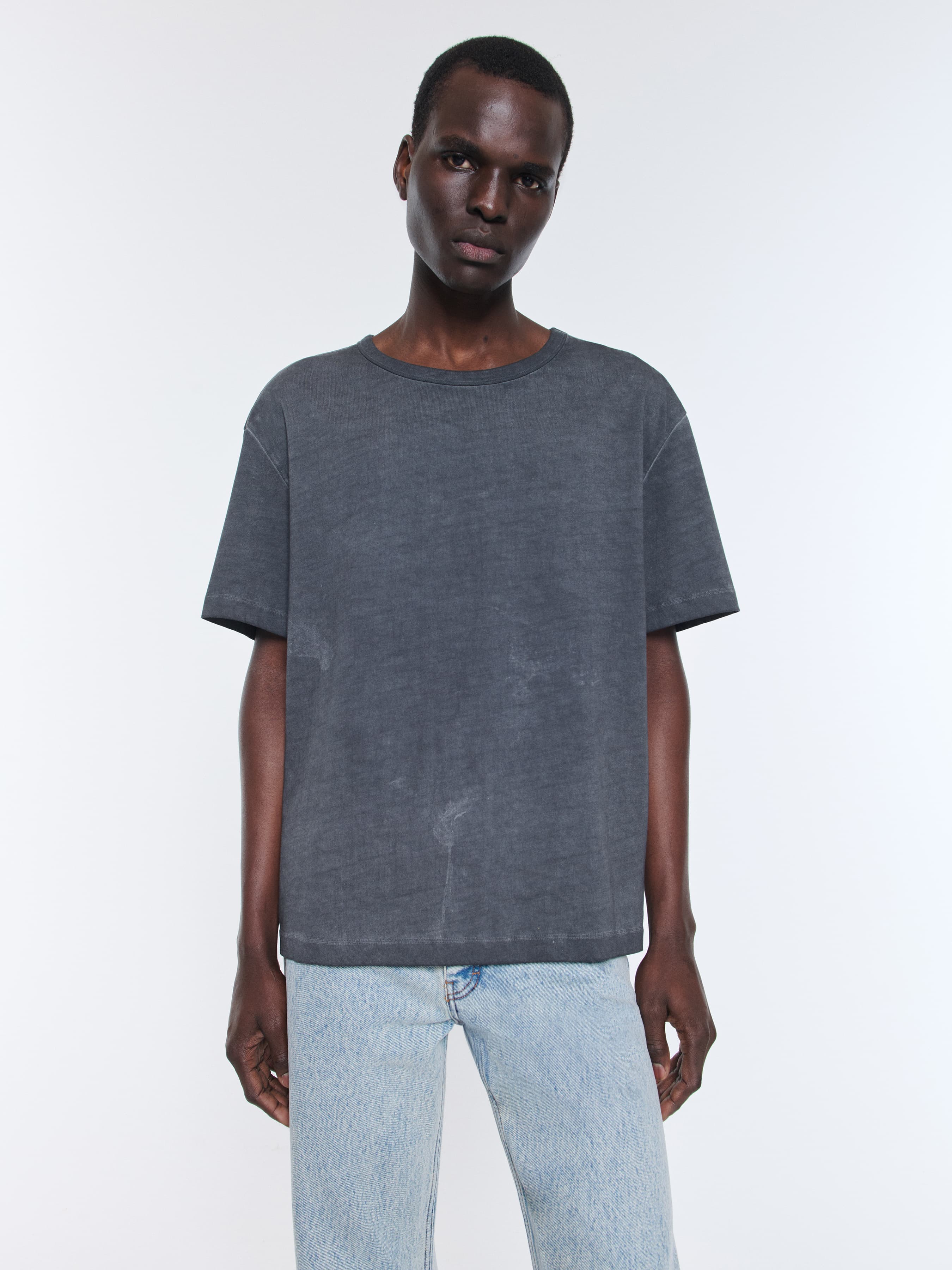 1301_7295e154d4-mauro-tee-washed-black_012-large