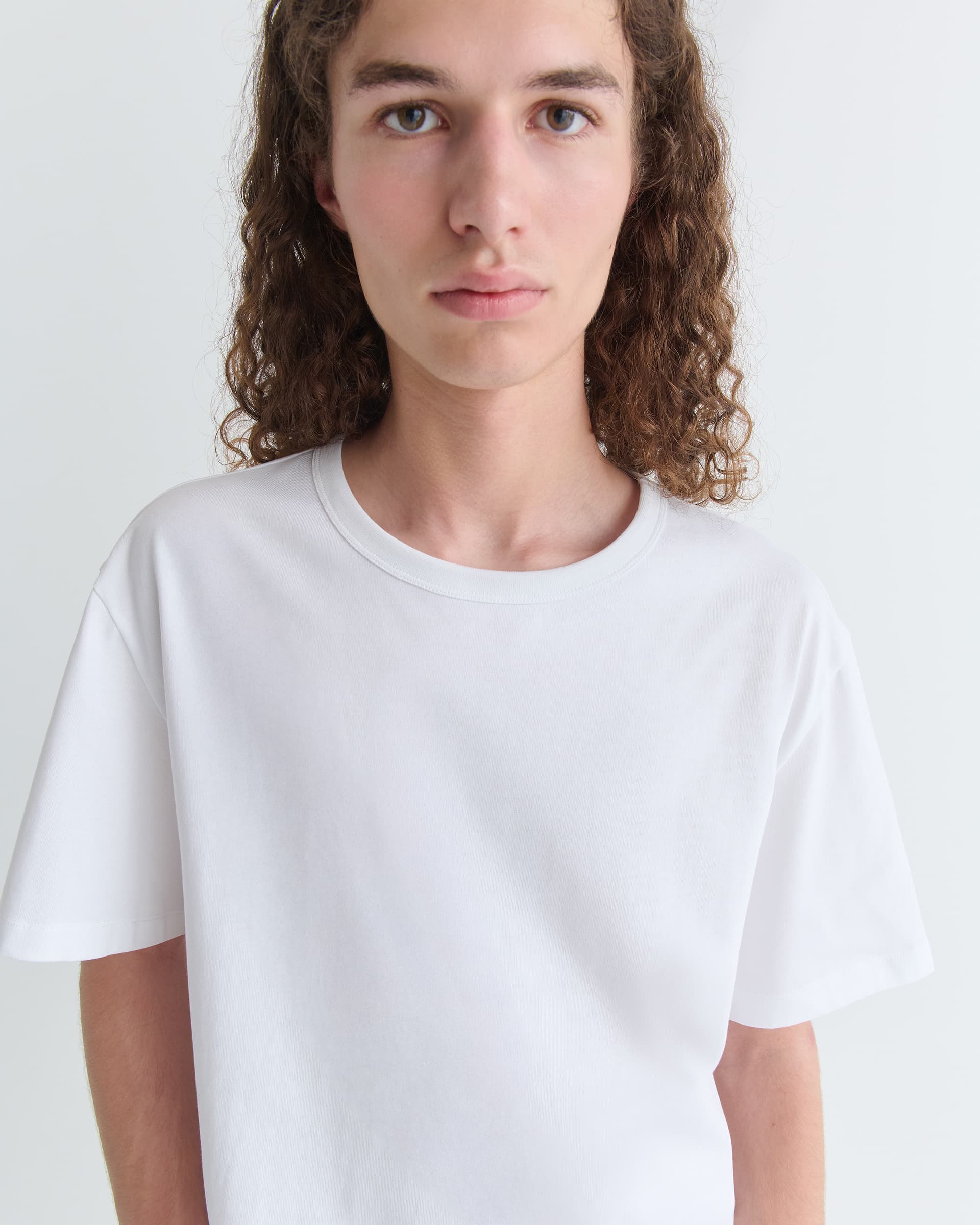 1302_192b233f57-15_mauro_tee_clear_white_0837-large