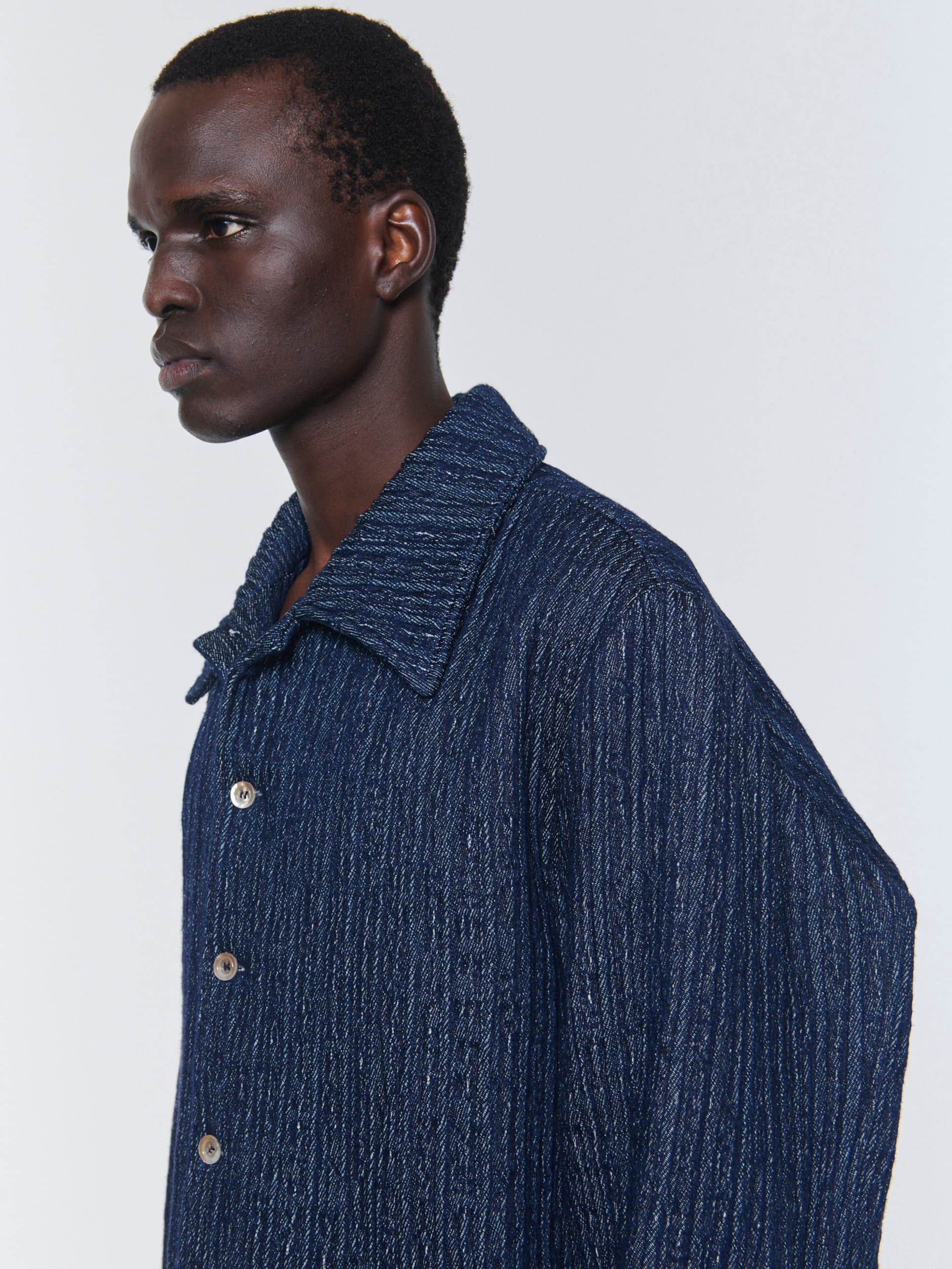 1303_d3b2f98257-wes-shirt-shape-of-water_031-large