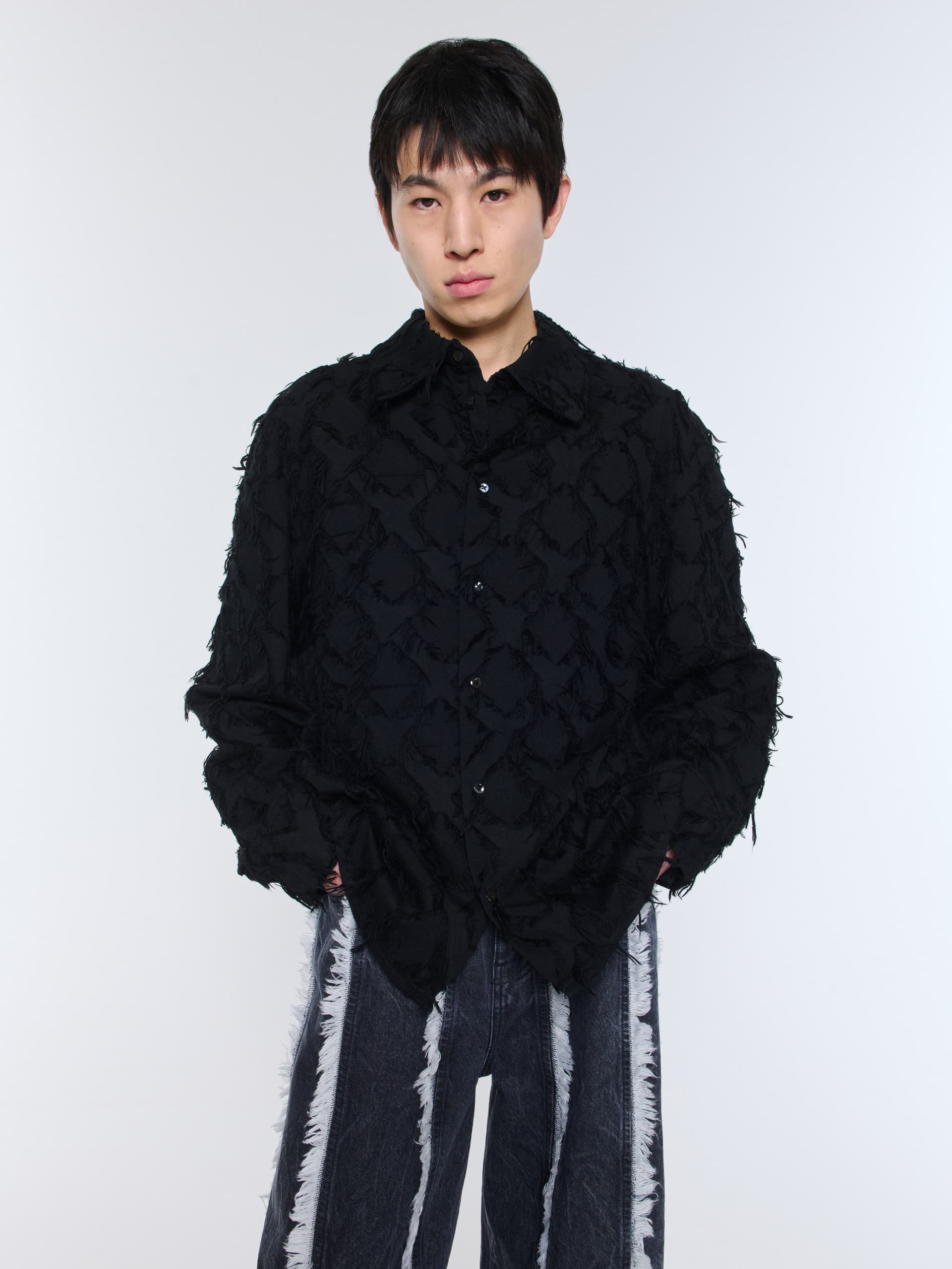 1307_5065fe8023-wes-shirt-fringed-black-twill_035-large