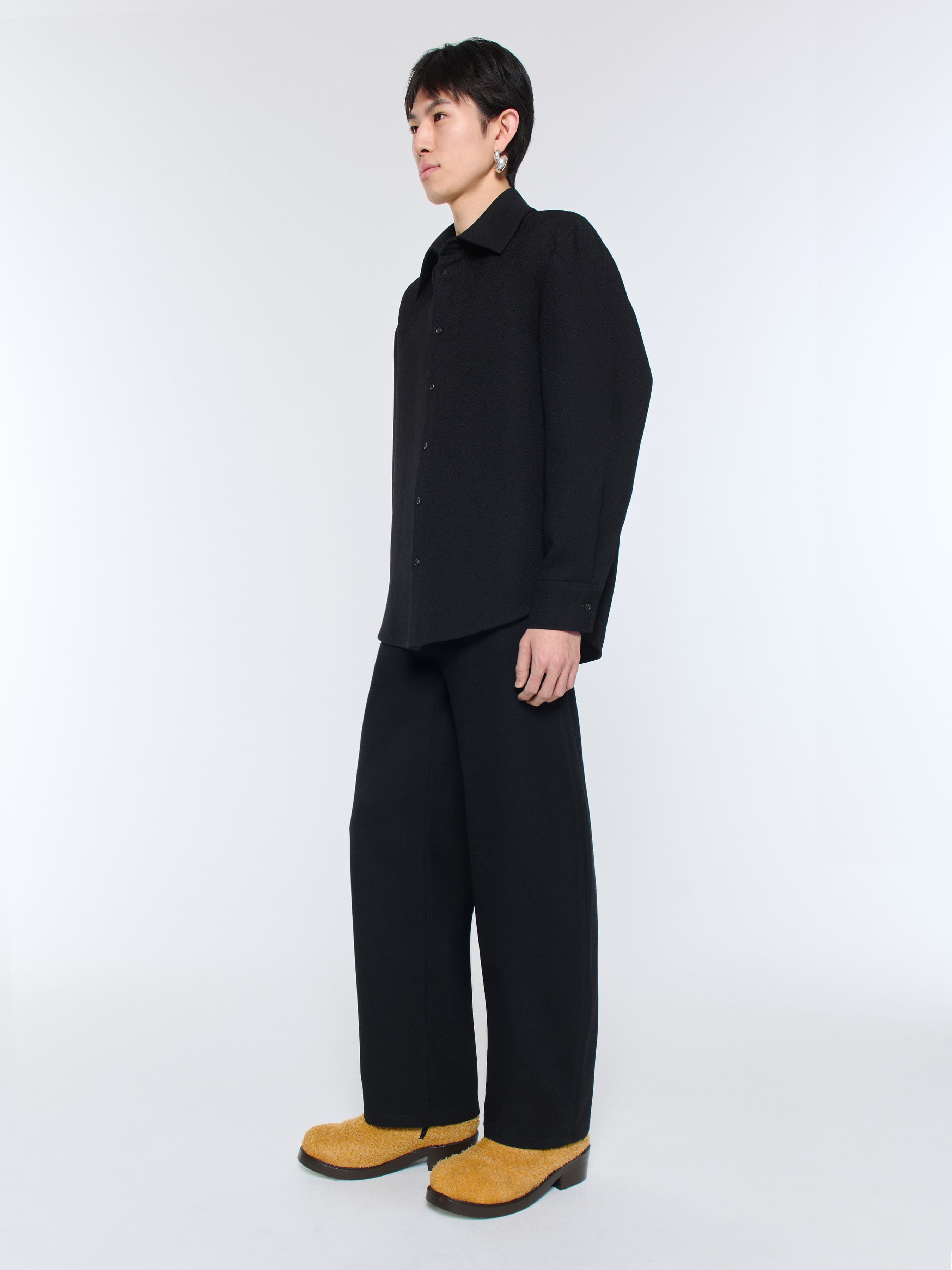 1311_ad97e46772-wes-shirt-structured-coal_044-large