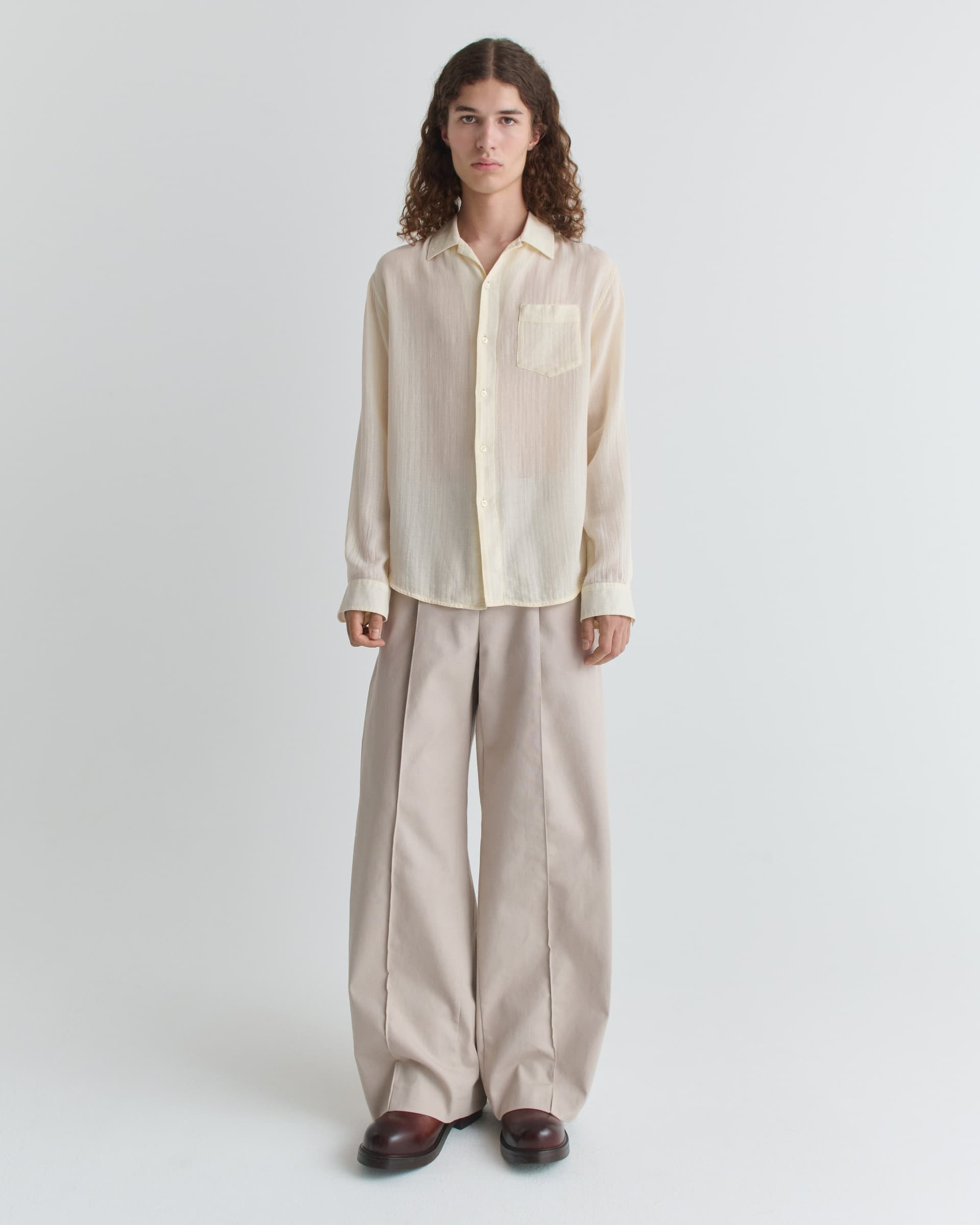 1313_74fa4eaaa9-11_leo_shirt_vanilla_white_0541-large