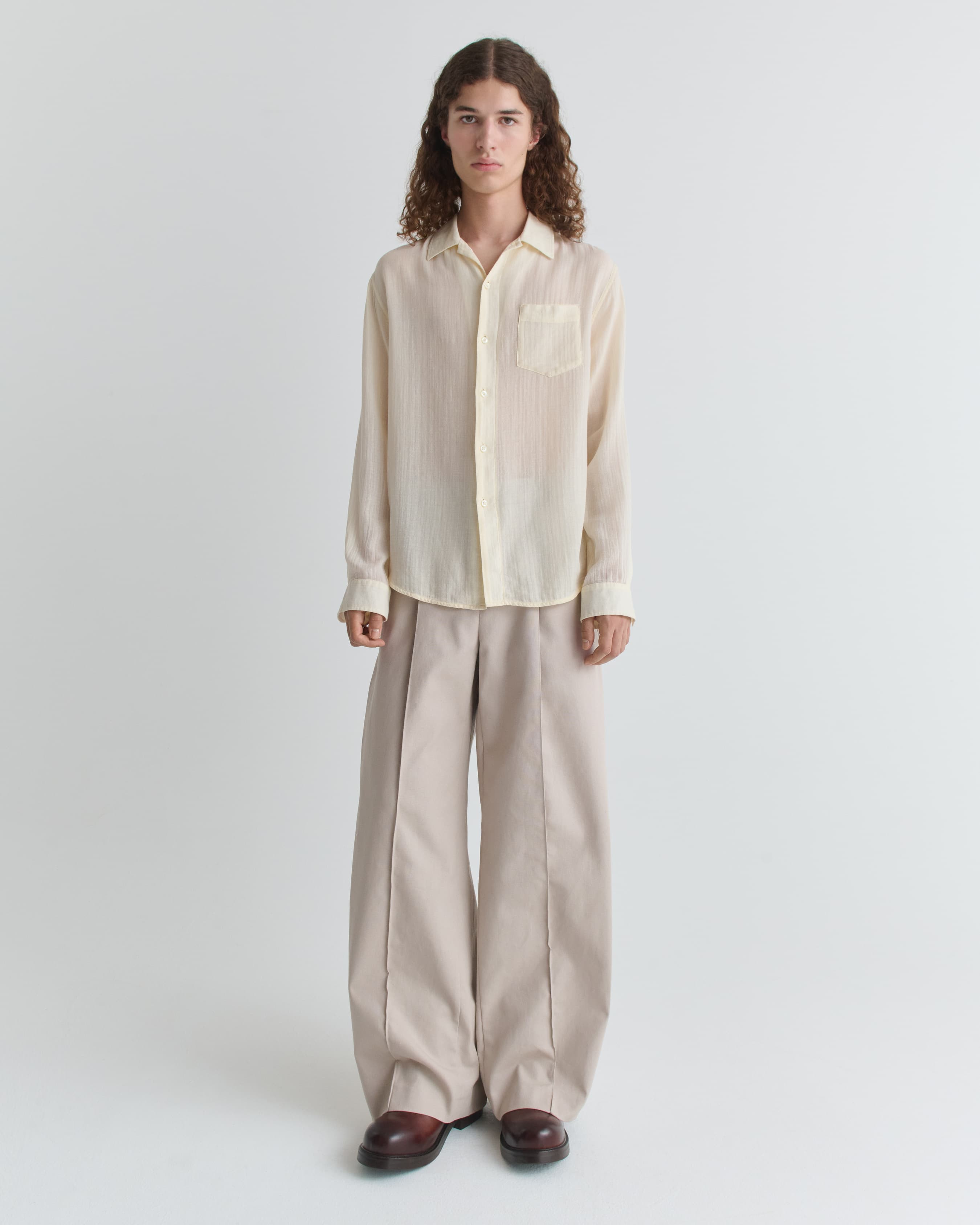 1313_74fa4eaaa9-11_leo_shirt_vanilla_white_0541-large