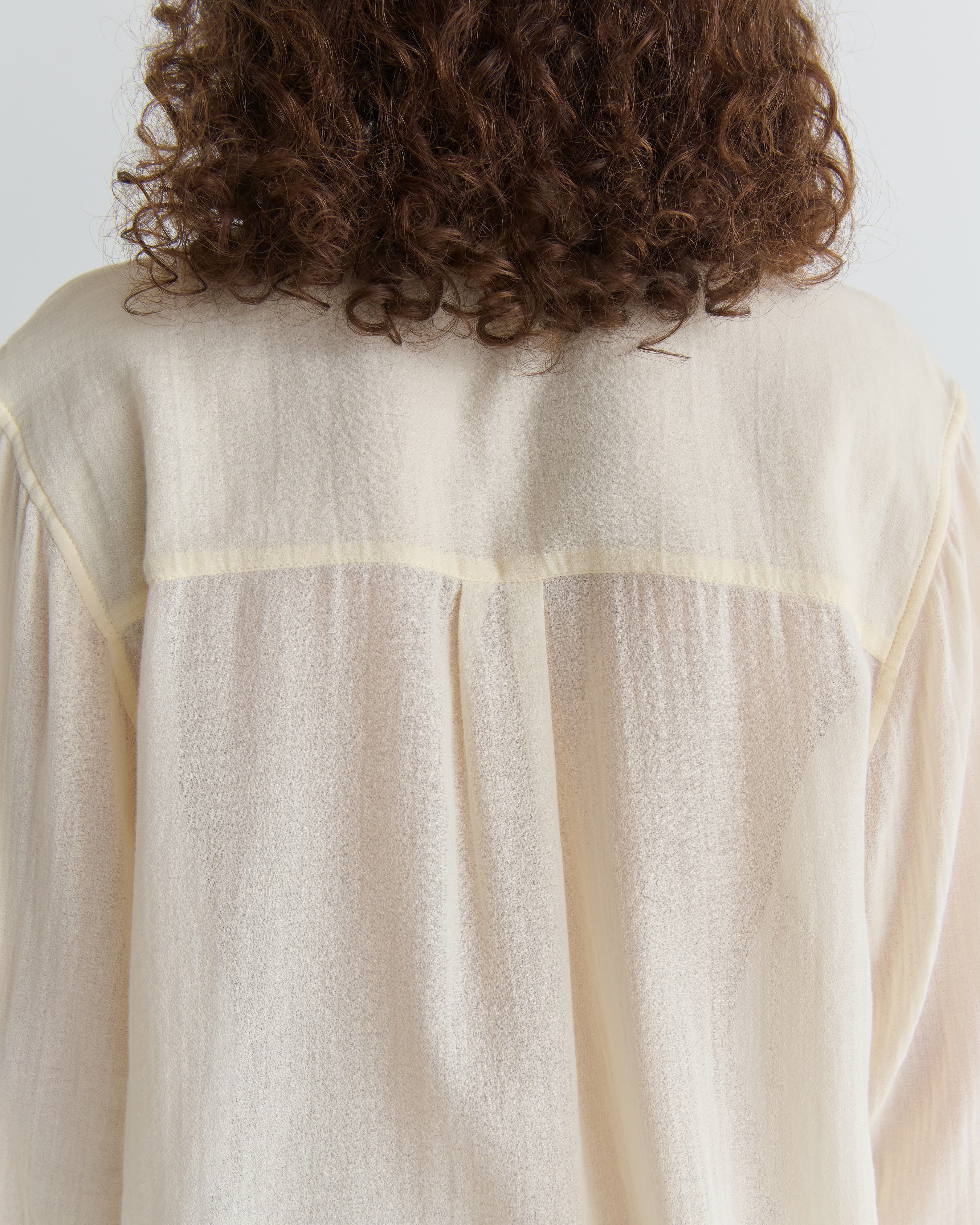 1313_8b305288f8-11_leo_shirt_vanilla_white_0576-large