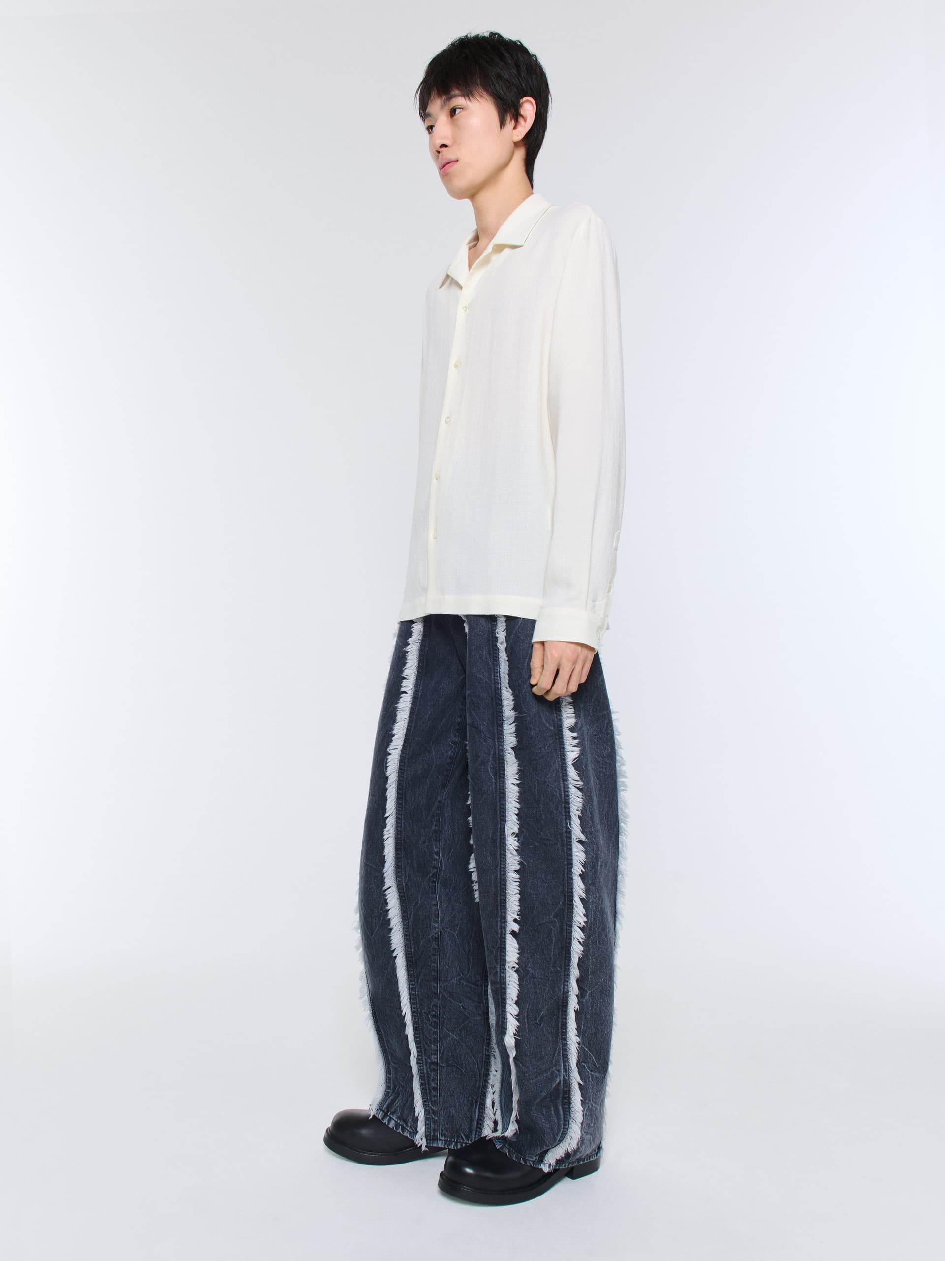 1315_5a0c579b73-sense-shirt-off-white-crepe_049-large