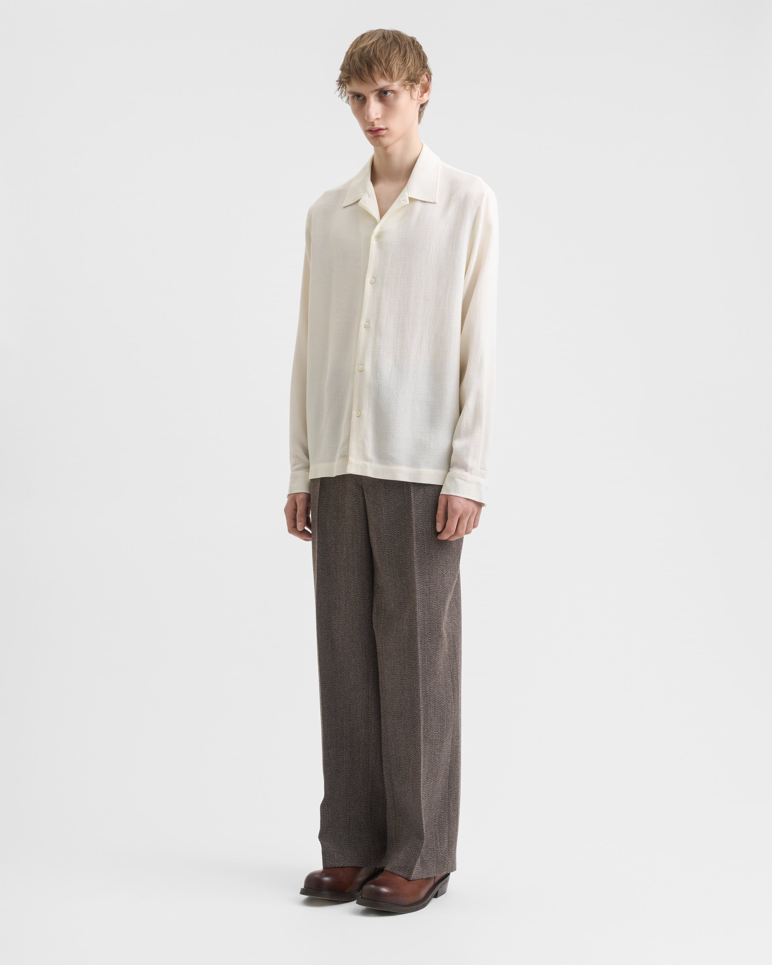 1315_98e415a270-sefr_fw26_sense-shirt-off-white-crepe_9982-large