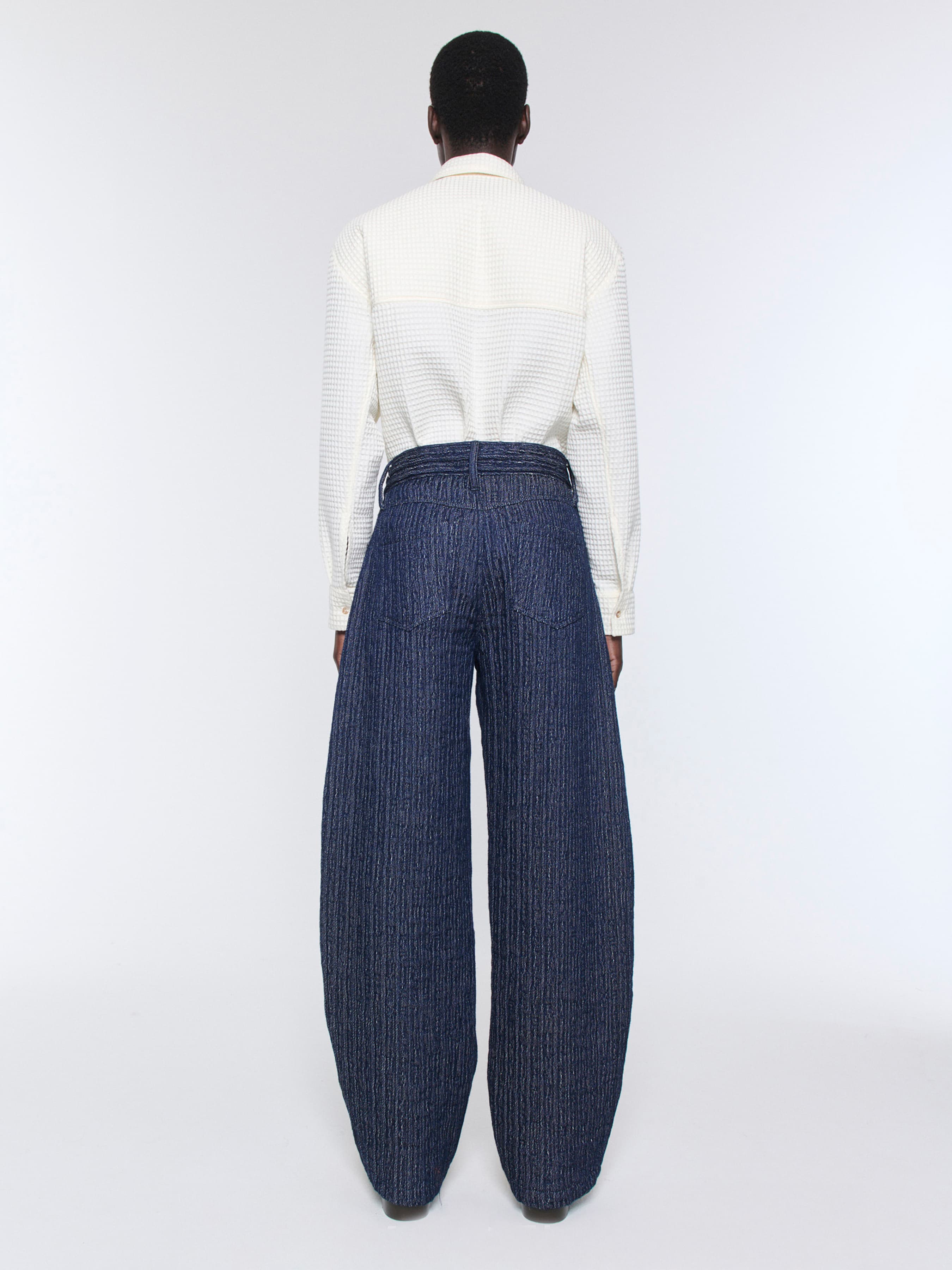 1318_e5c00b4ec2-nasedo-trouser-shape-of-water_034-large
