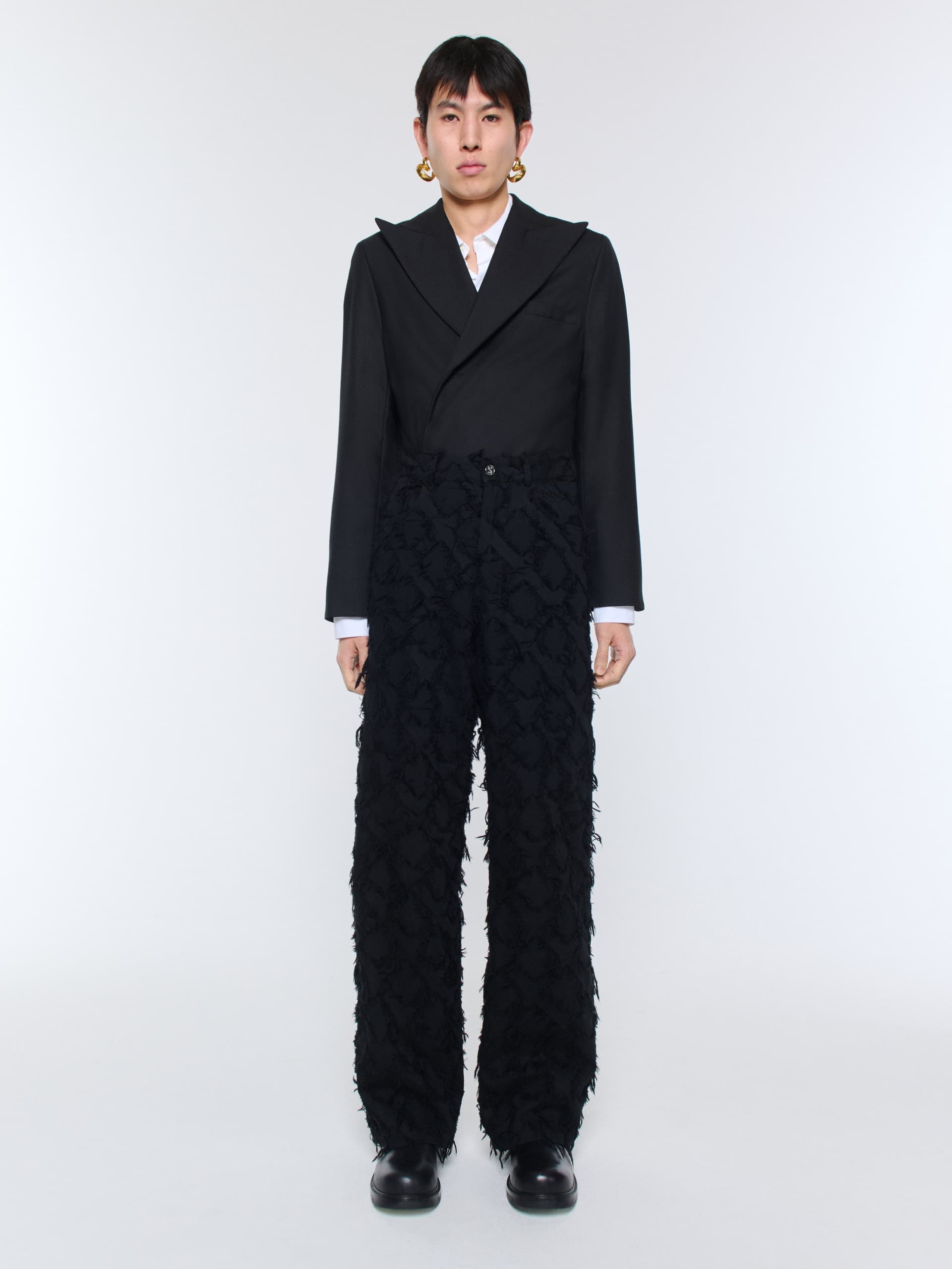 1322_a9fe238ec1-nikos-jeans-fringed-black-twill_024-large