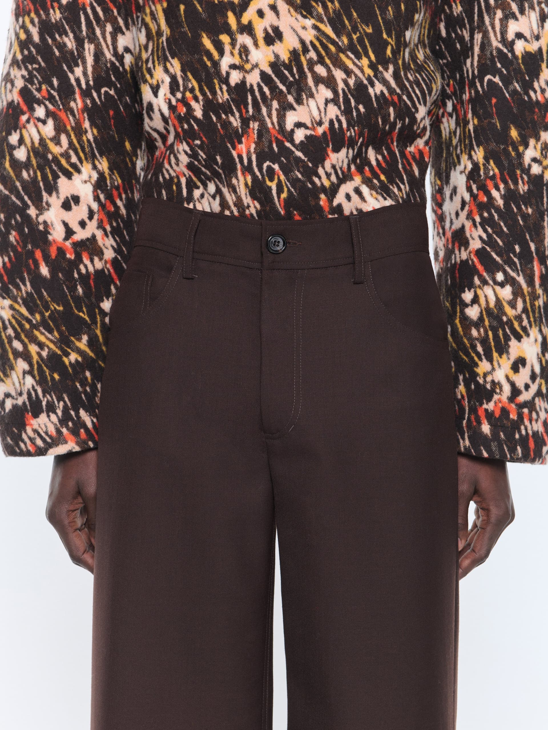 1325_21049f5fad-jiro-trouser-sludge-wool_017-large
