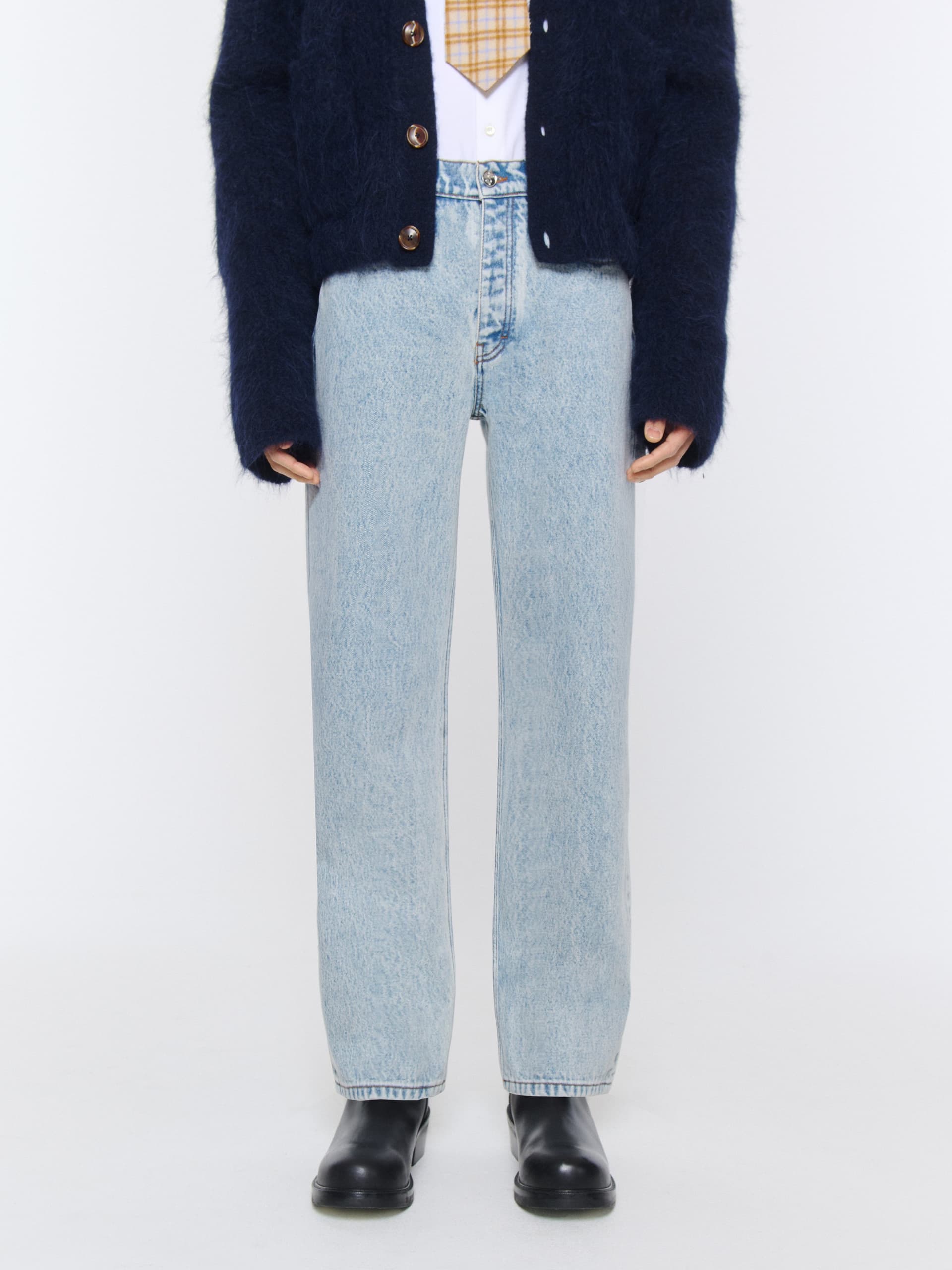 1327_d089bca6a1-classic-cut-jeans-new-stone-wash_040-large
