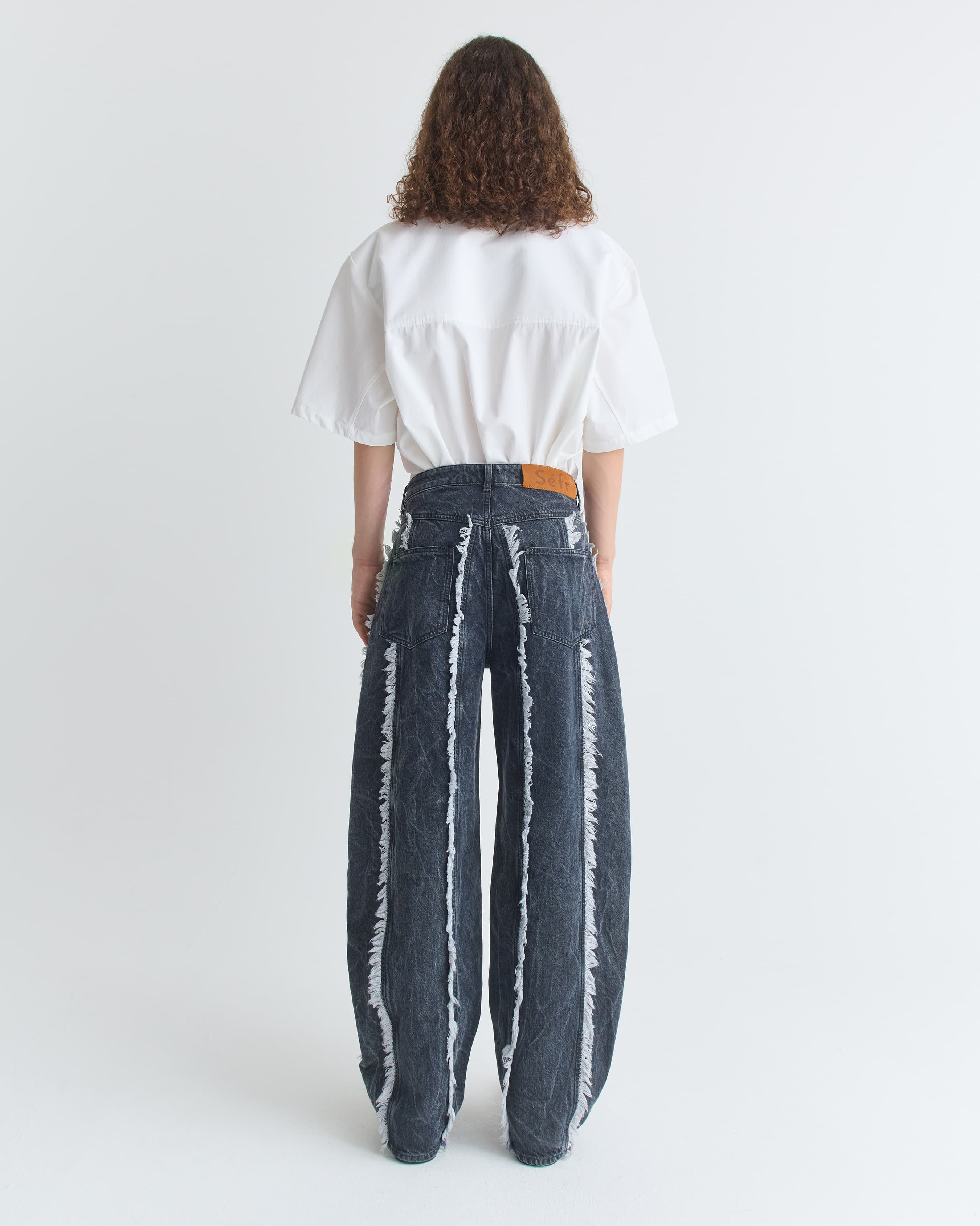 1331_b76ea34889-16_cutline_jeans_aluminium_wash_0936-large