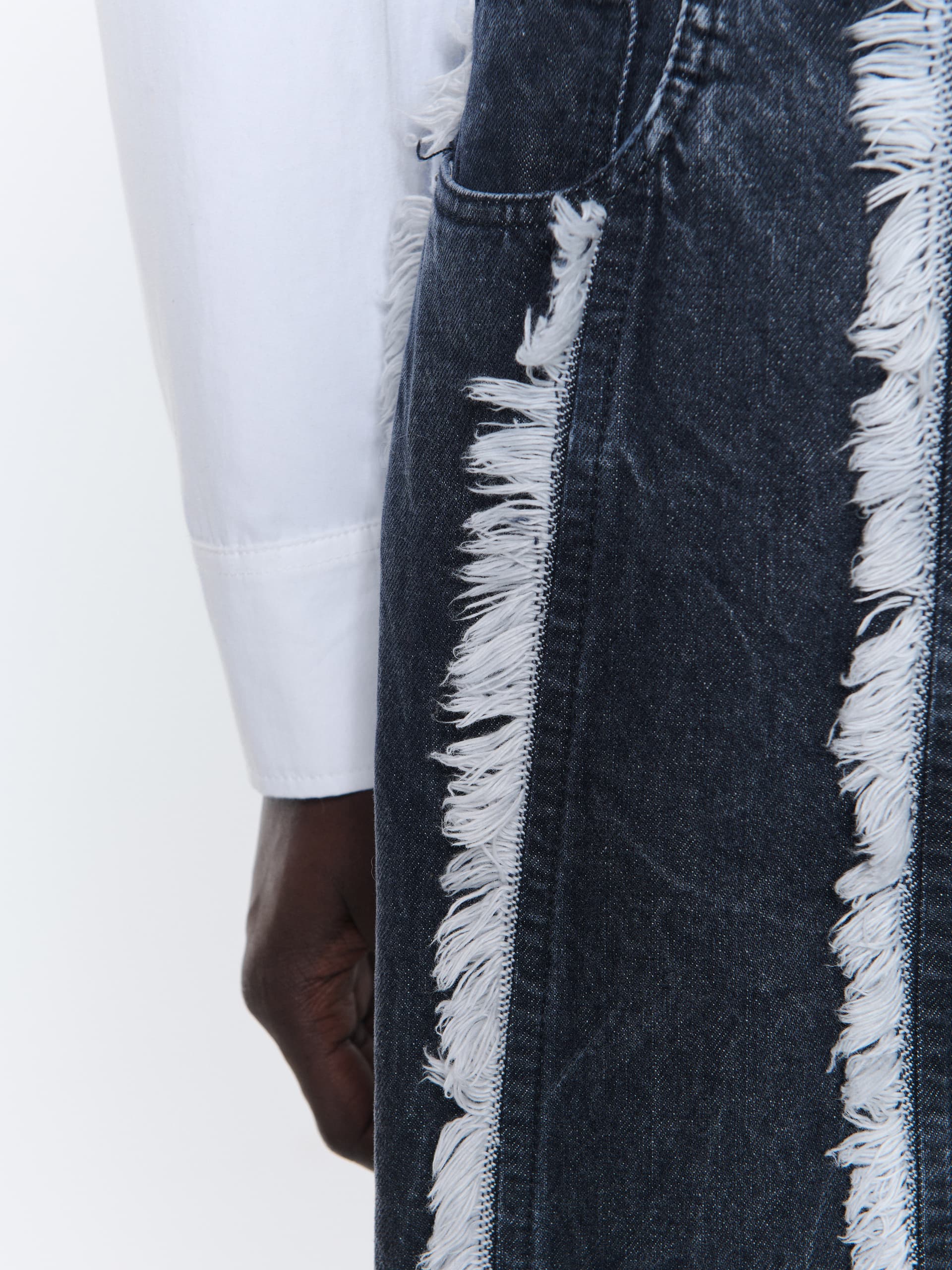 1331_f83a858d10-cutline-jeans-aluminum-wash_018-large