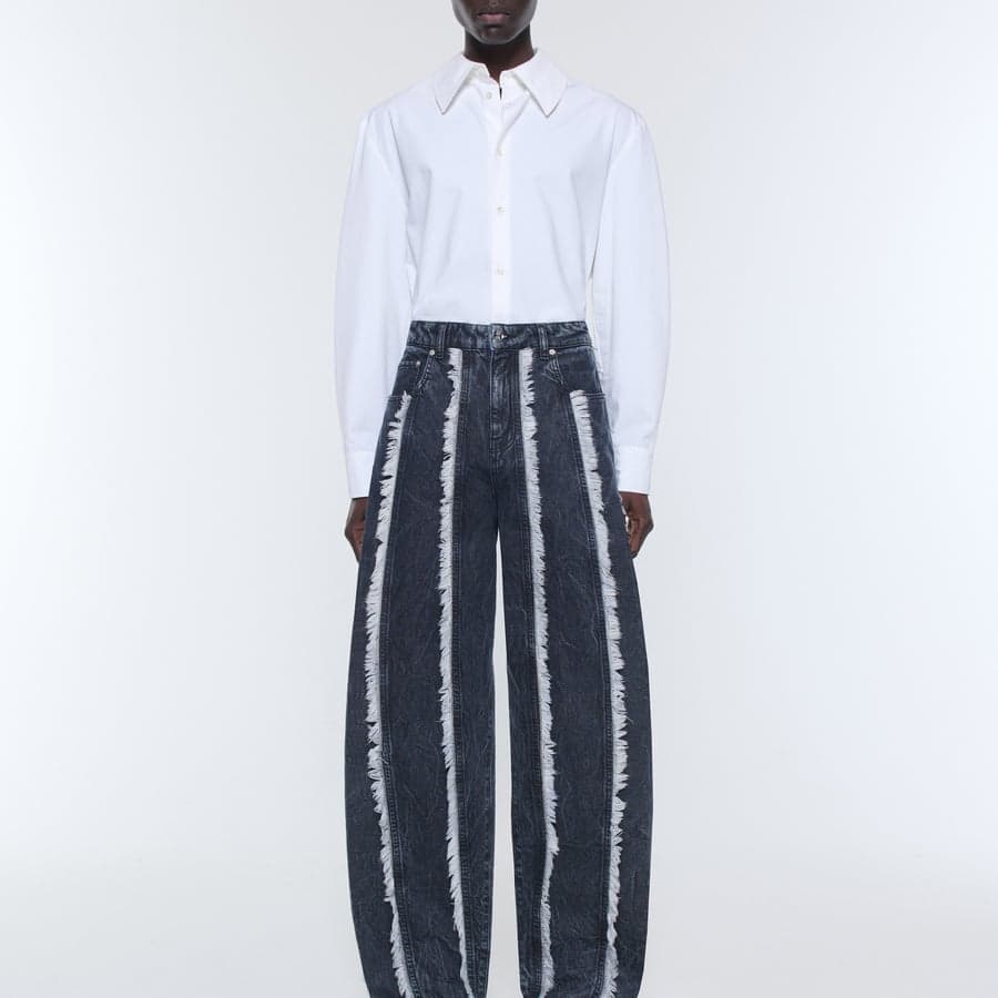 1331_fcc045d36f-cutline-jeans-aluminum-wash_022-square