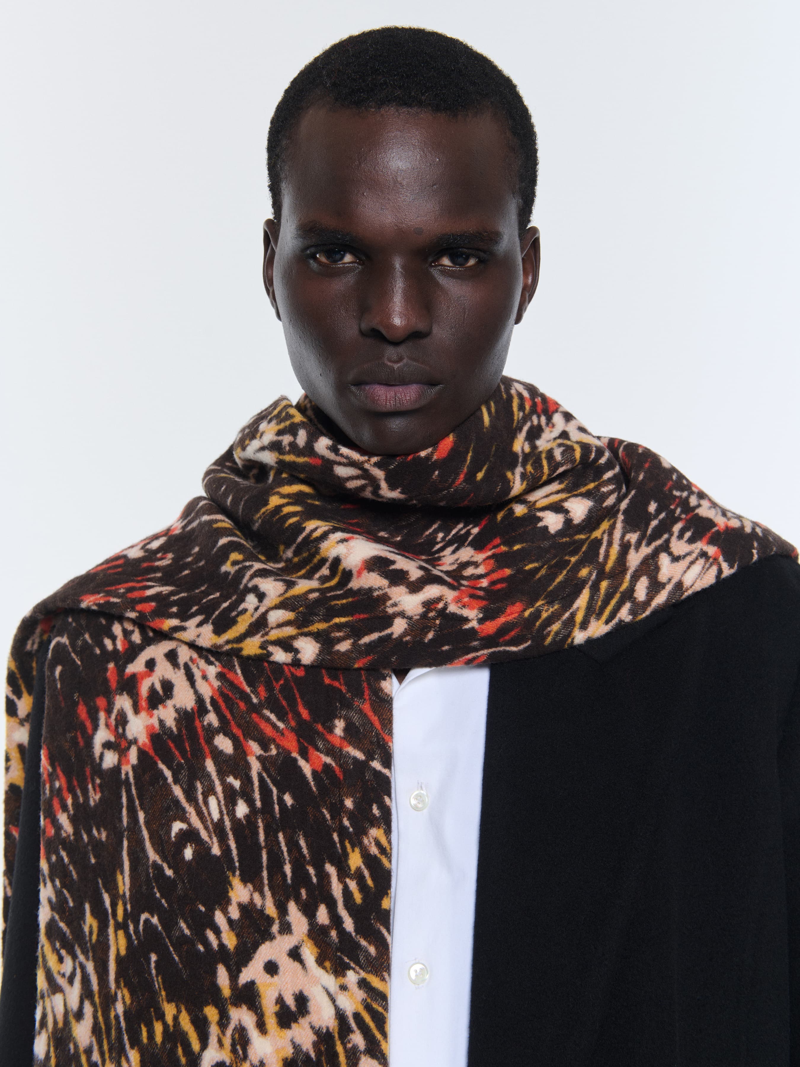1335_281a56773f-arvada-scarf-bedouin-melange_020-large
