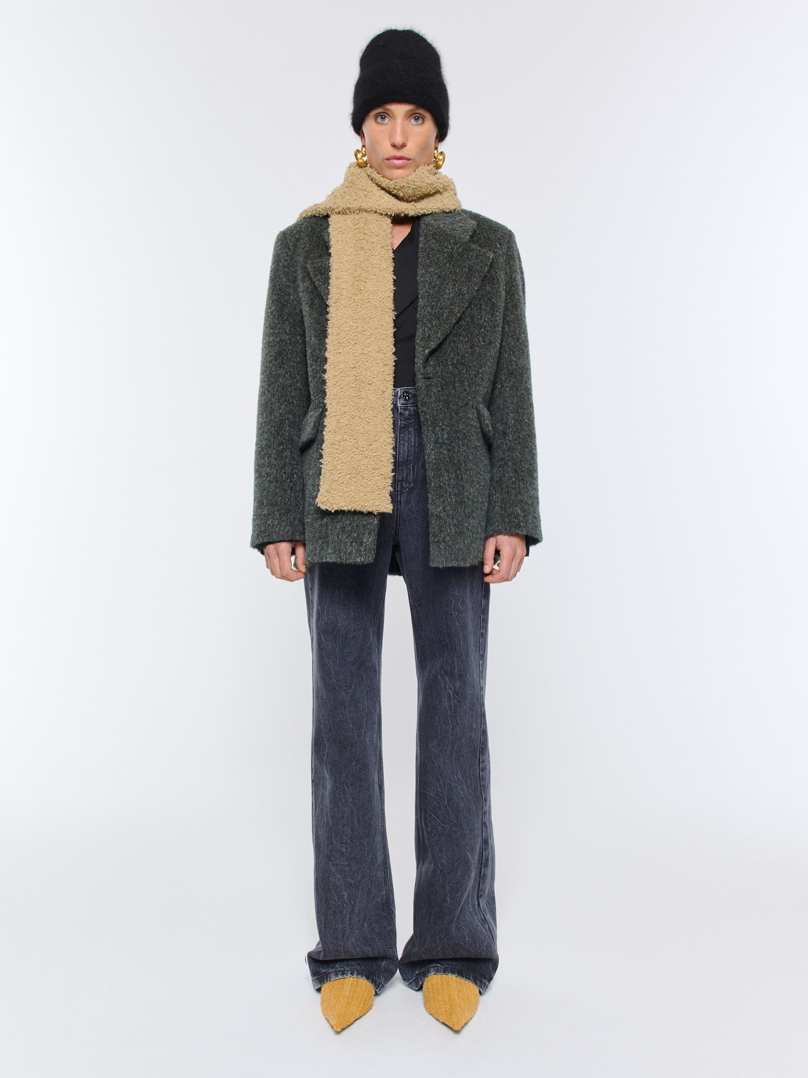 1353_7edd05f818-fuzzy-beanie-black-alpaca_001-large