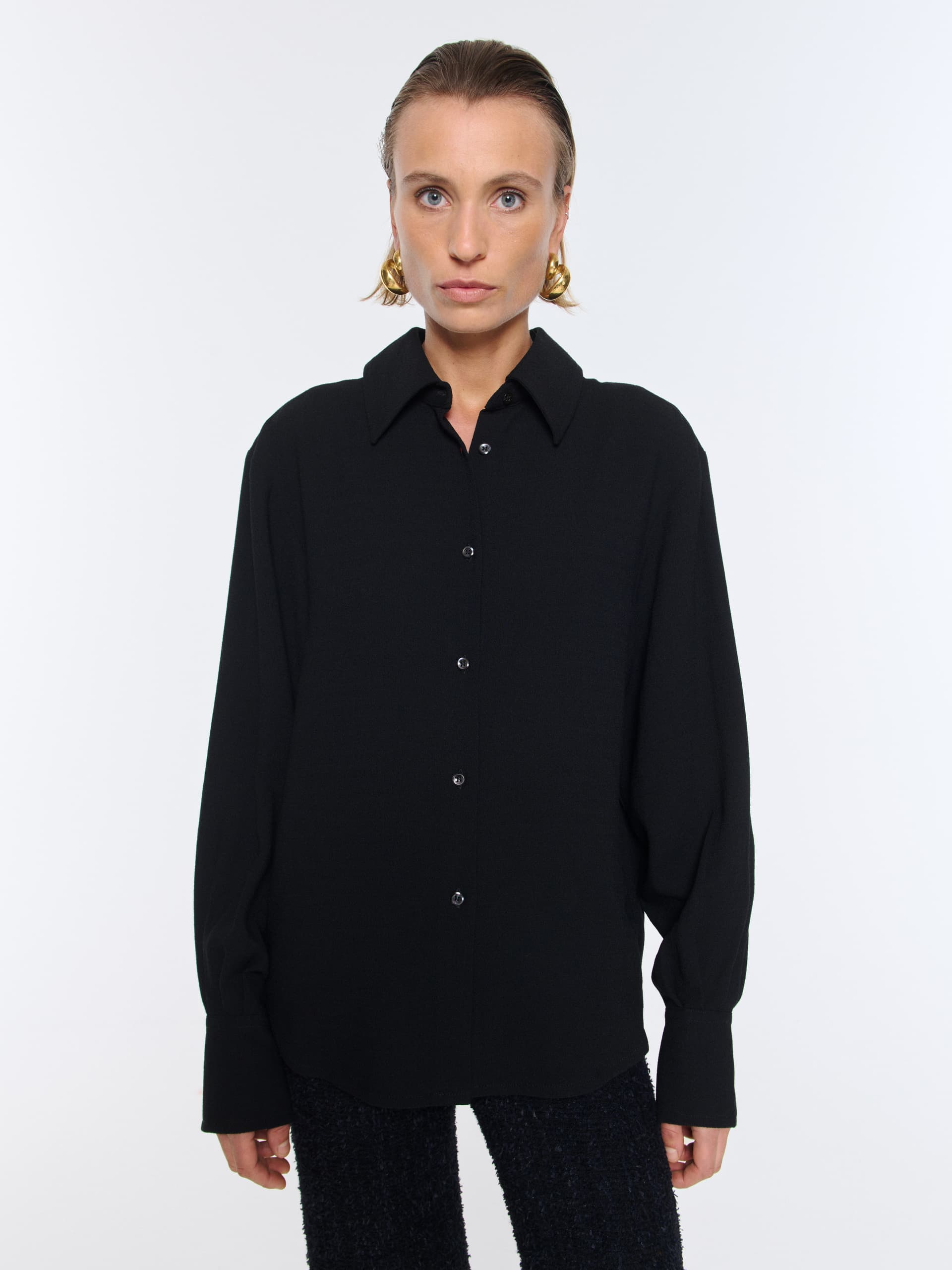 1364_066d213d21-anais-shirt-black-crepe_012-large
