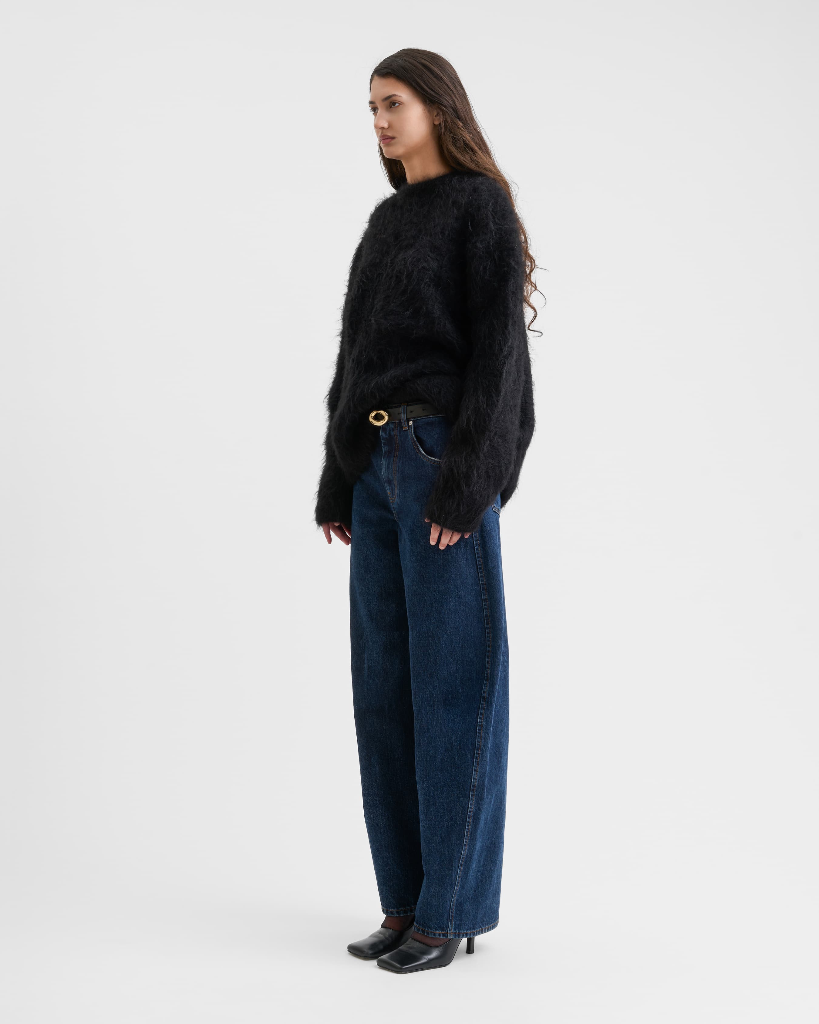 1365_7efcd65d0d-sefr_fw26_haru-sweater-black-alpaca_9392-large