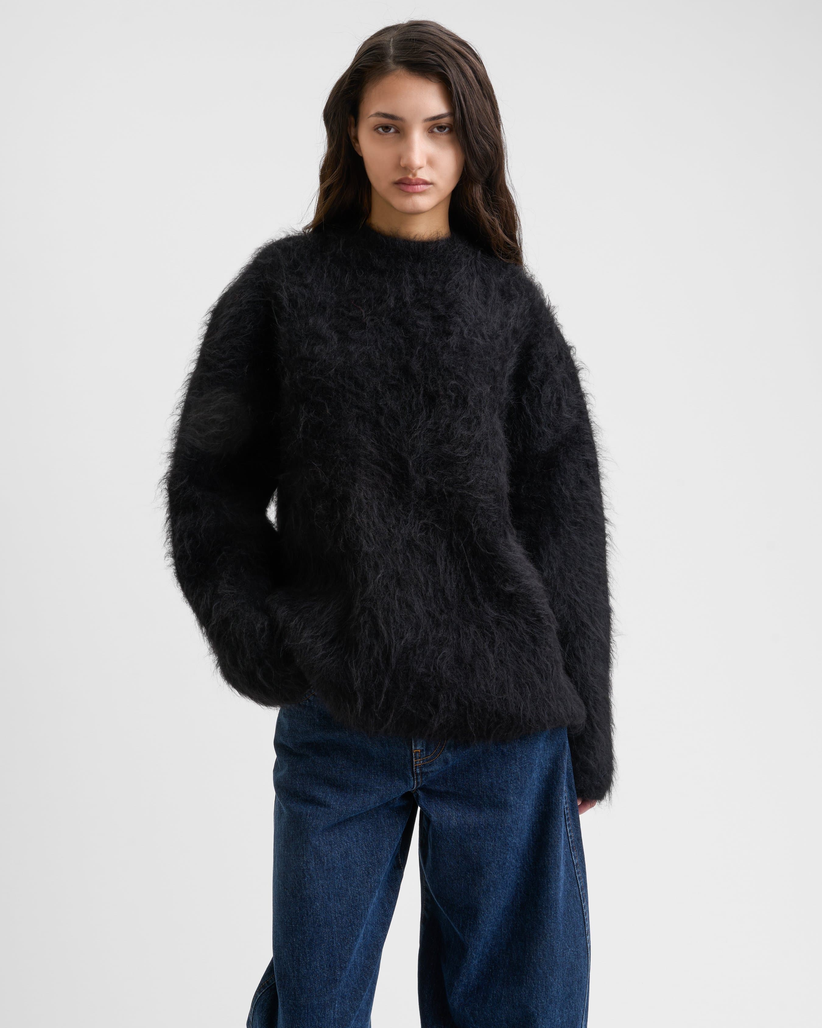 1365_ce8cb0311f-sefr_fw26_haru-sweater-black-alpaca_9424-large