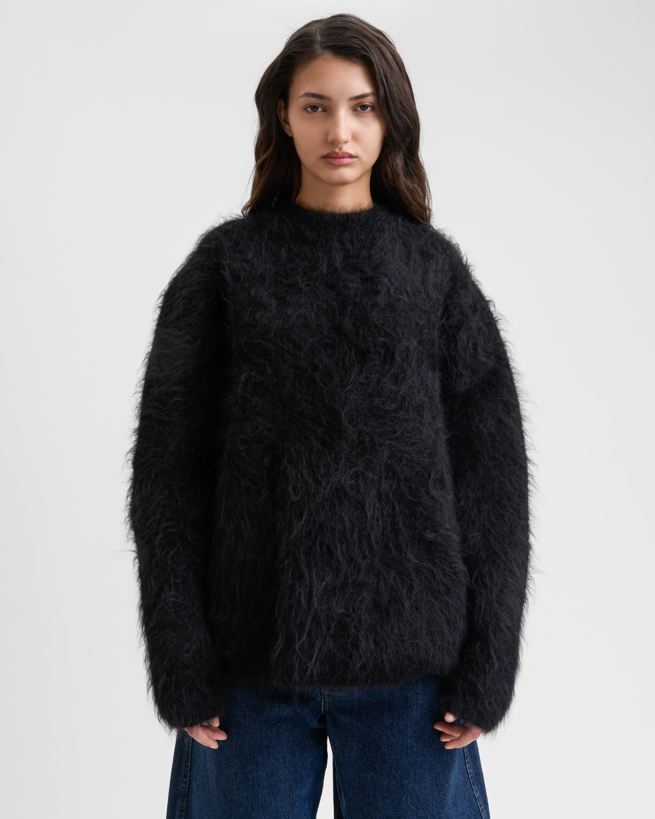 1365_e7d171854d-sefr_fw26_haru-sweater-black-alpaca_9418-large
