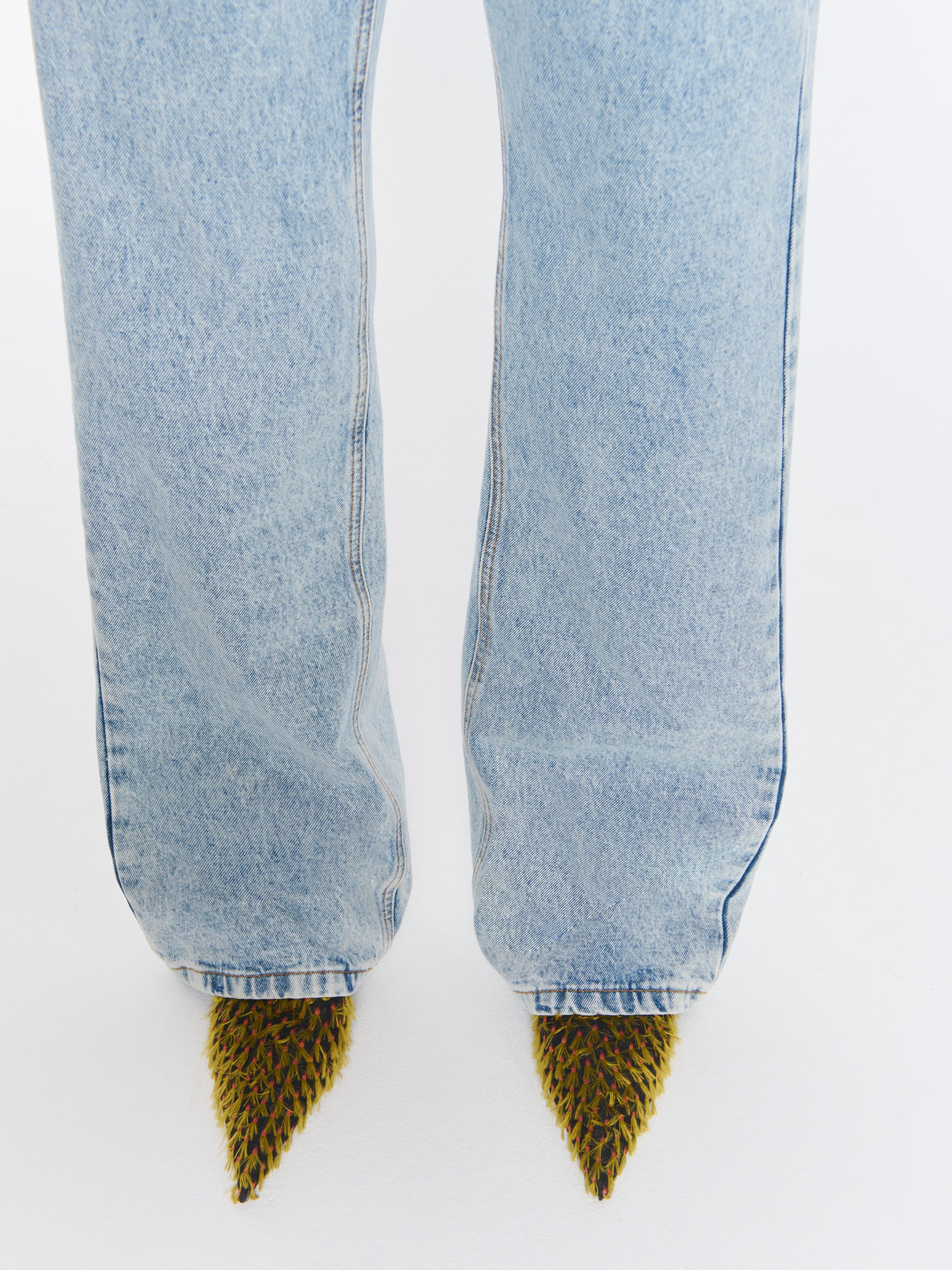 1366_3809cee281-tierra-jeans-bright-wash_017-large