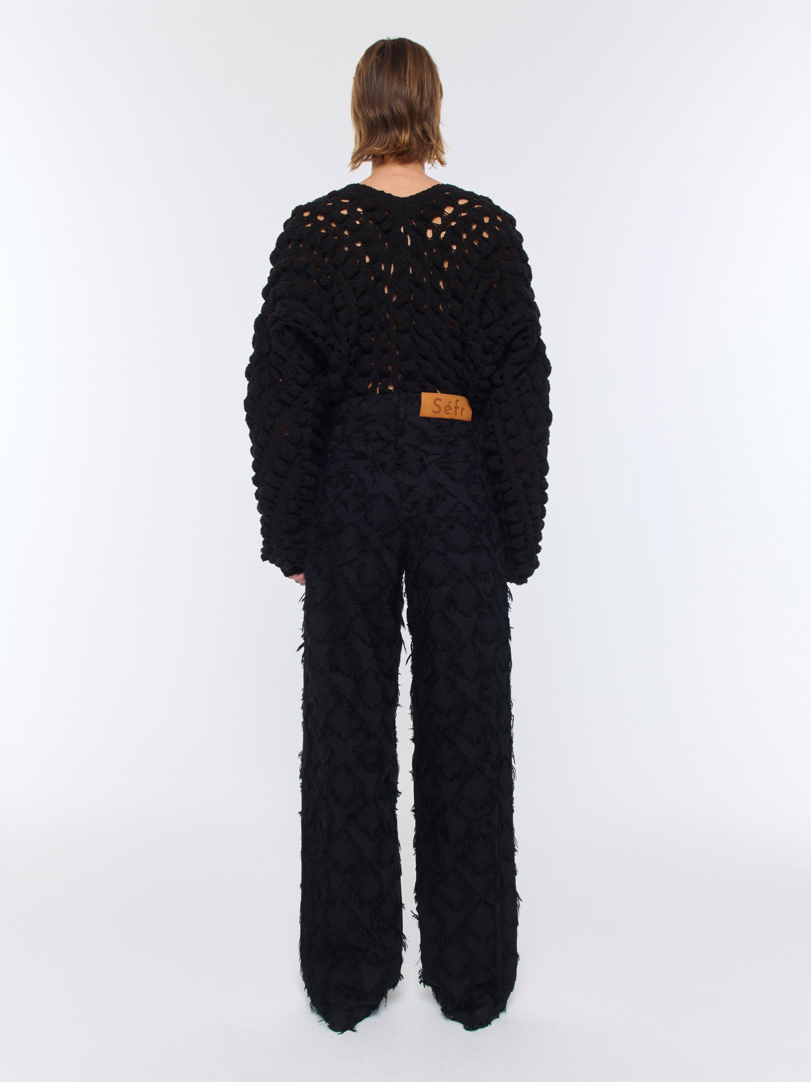 1377_e792079850-loose-cut-jeans-fringed-black-twill_050-large