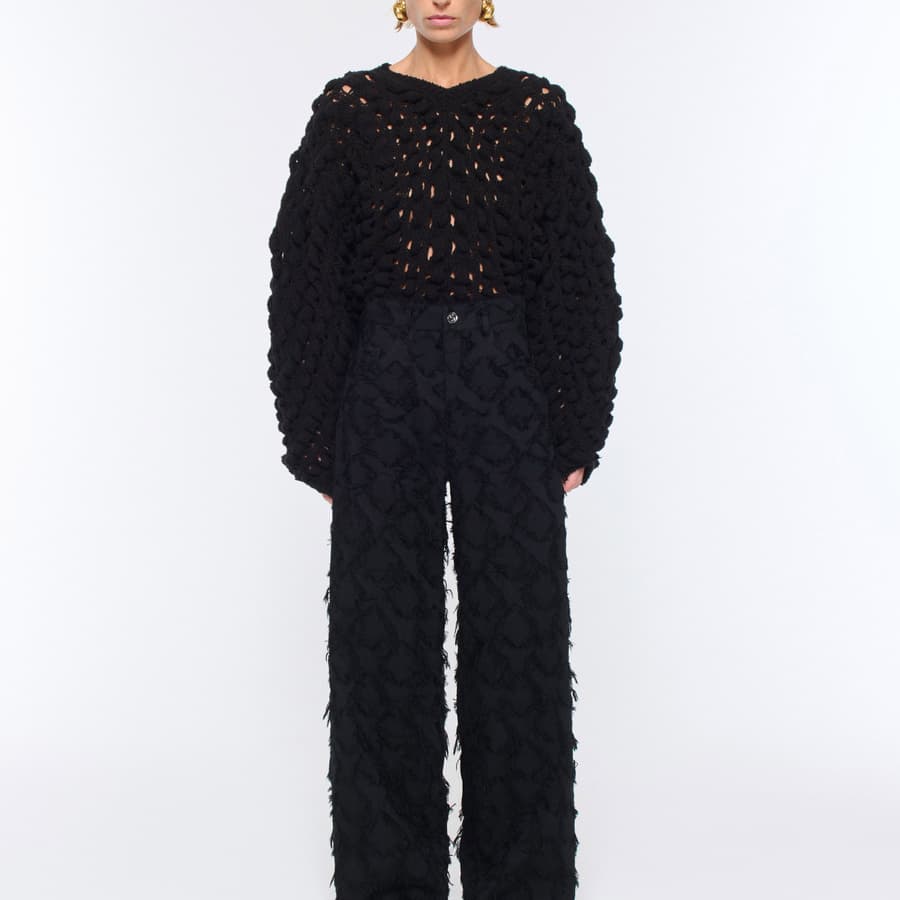 1377_e9e464e70a-loose-cut-jeans-fringed-black-twill_004-square