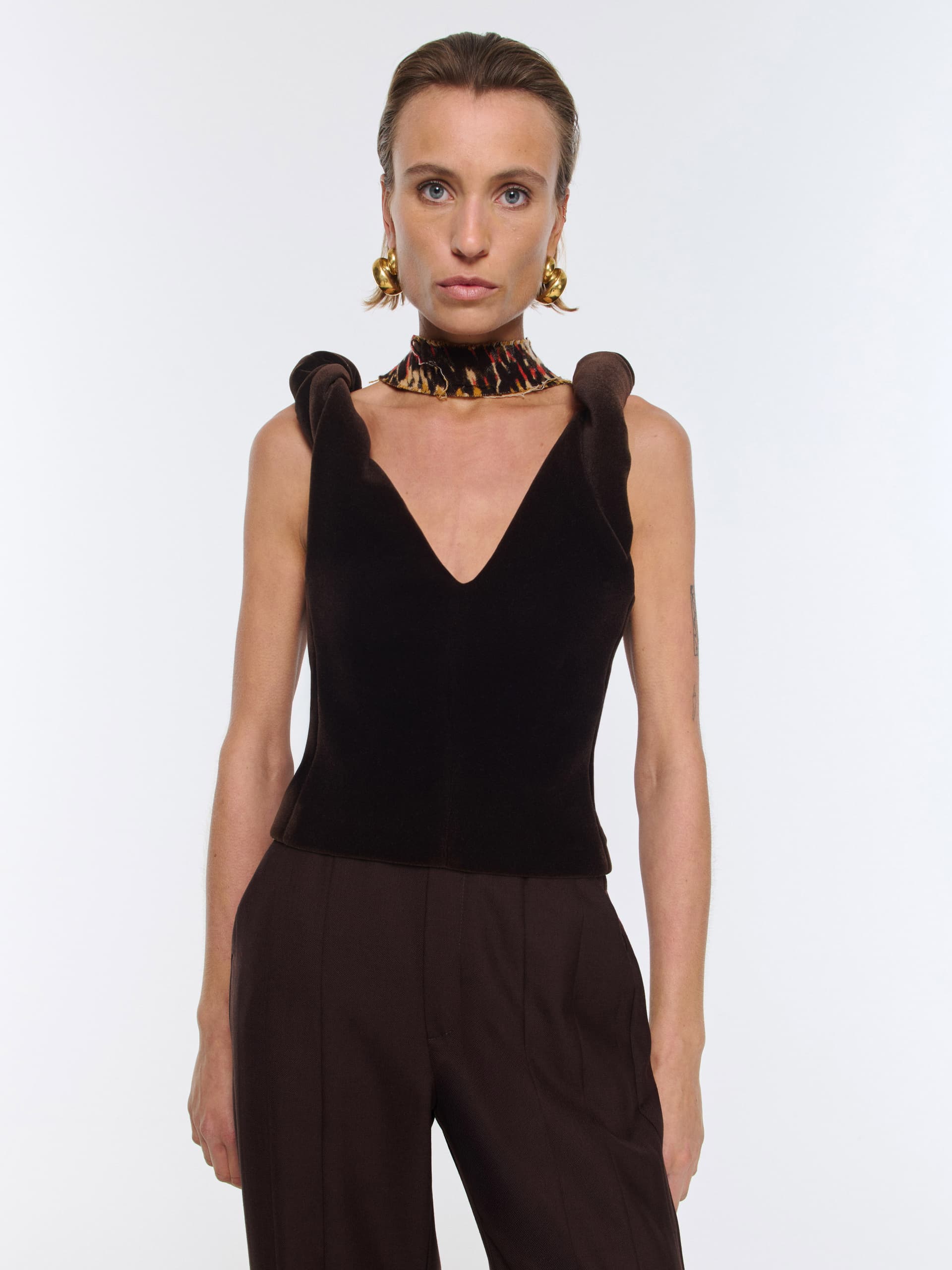 1392_9925669a2c-toni-top-plush-brown-velour_045-large