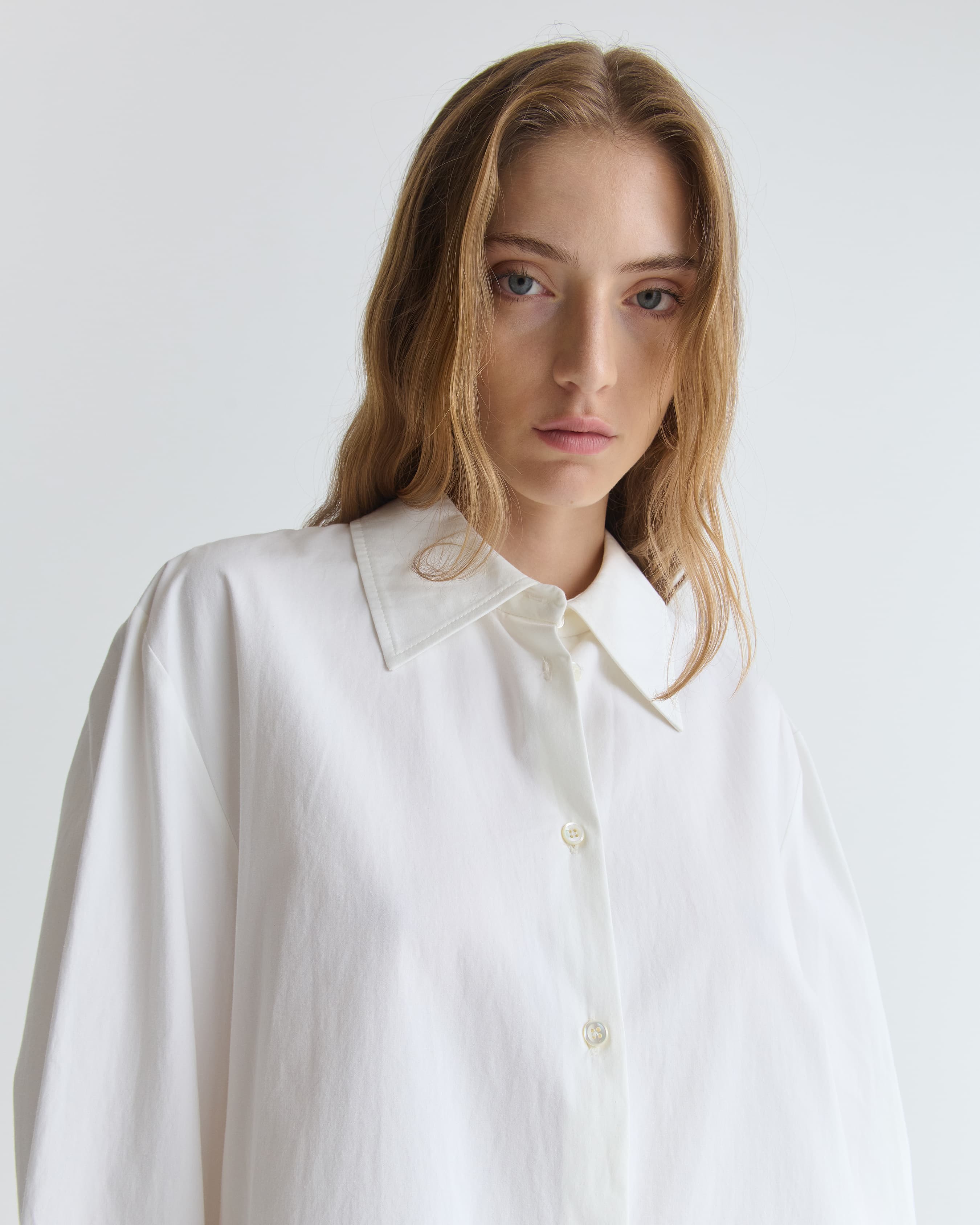 1397_09c745b677-07_willa_shirt_white_fine_poplin_0437-large