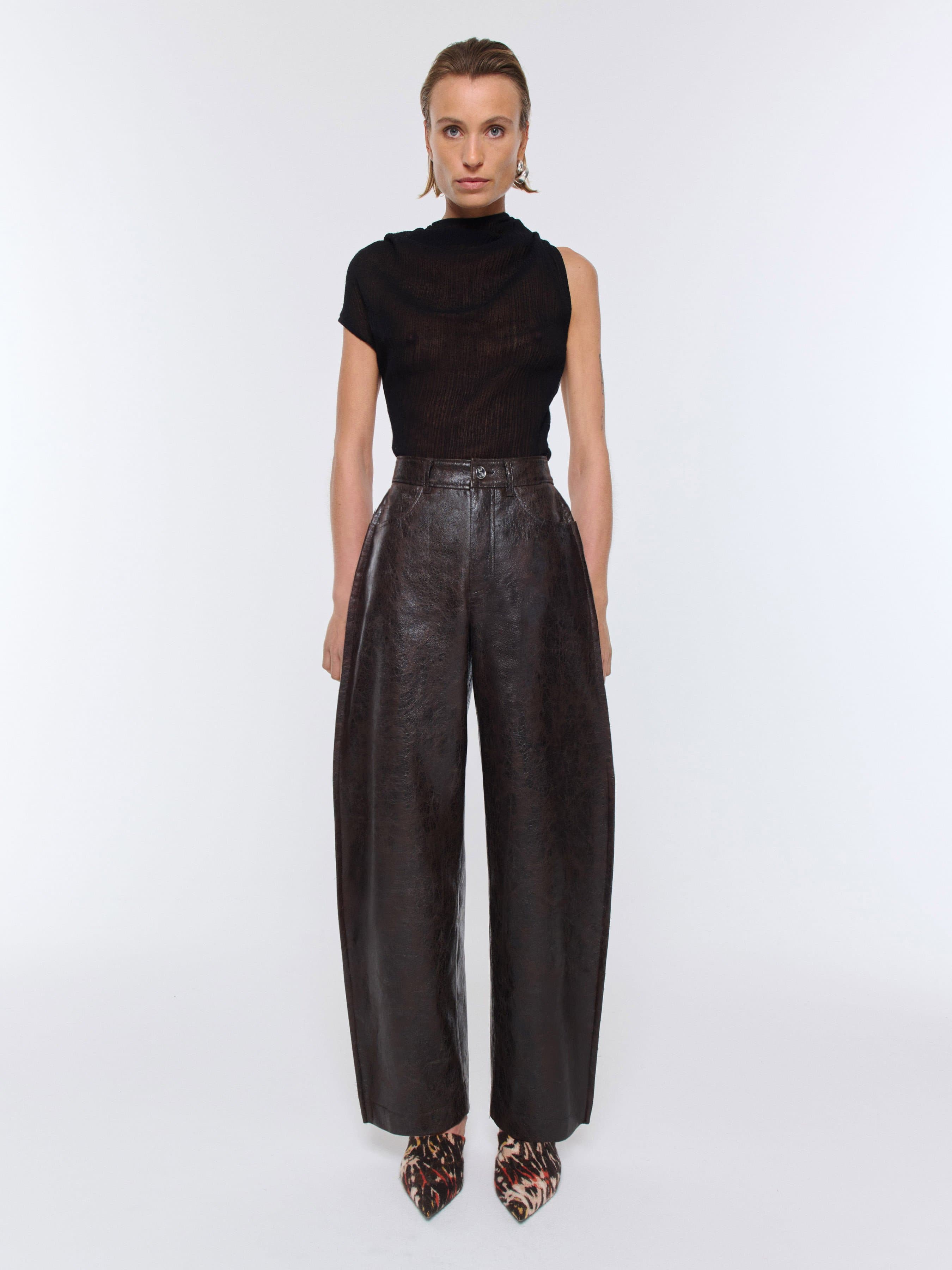 1398_78c7ea5ad2-diana-top-thin-black-wool-_001-140556-large