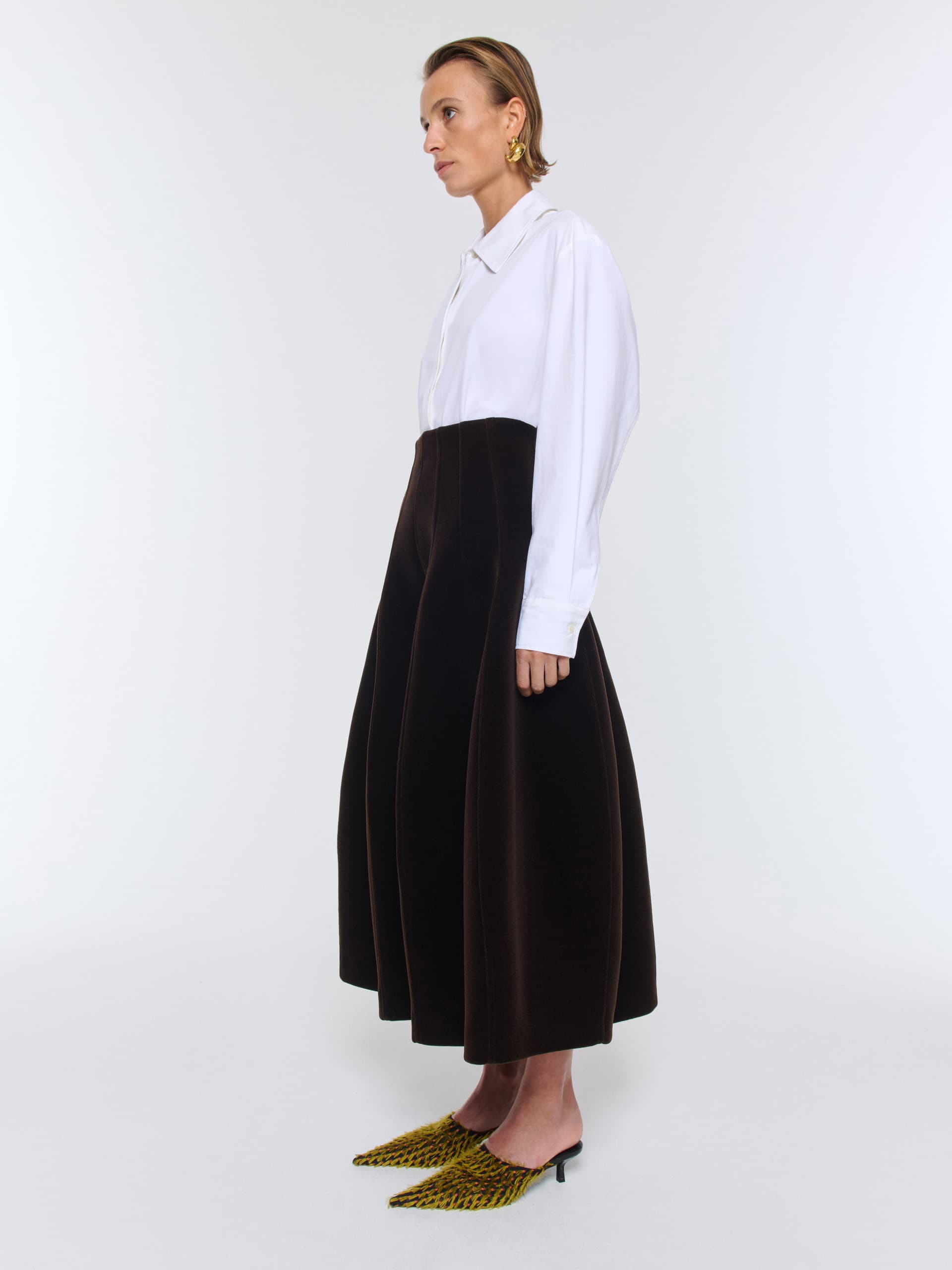 1415_2c970a9fdd-brina-skirt-plush-brown-velour_040-large