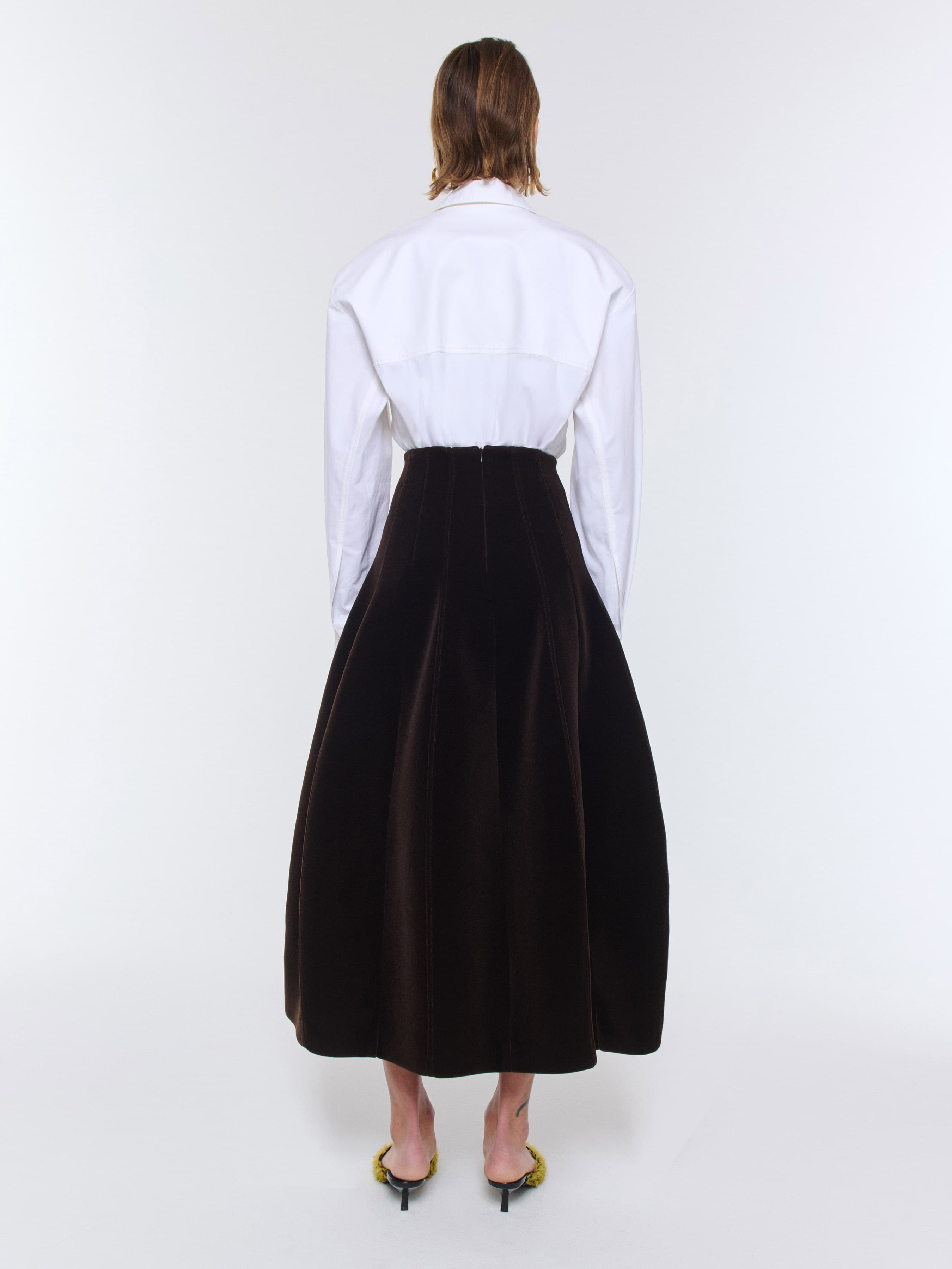 1415_4d4f5d7007-brina-skirt-plush-brown-velour_053-large