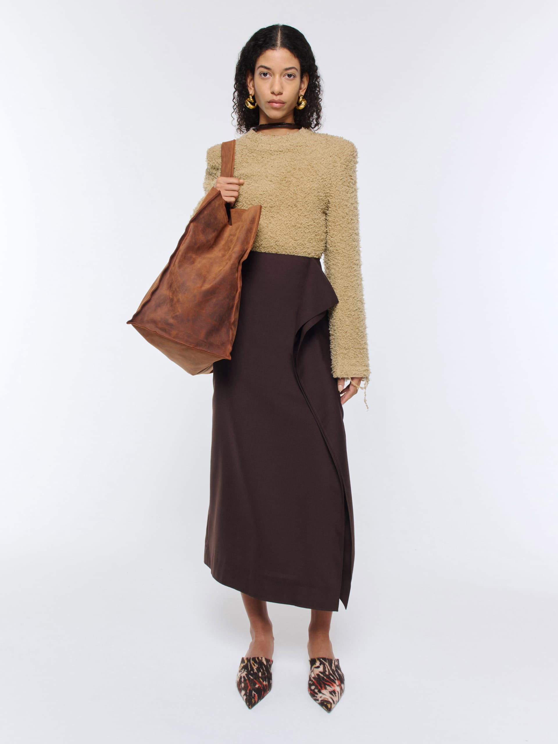 1416_c9e37366c2-pearl-skirt-dark-brown-wool_024-large