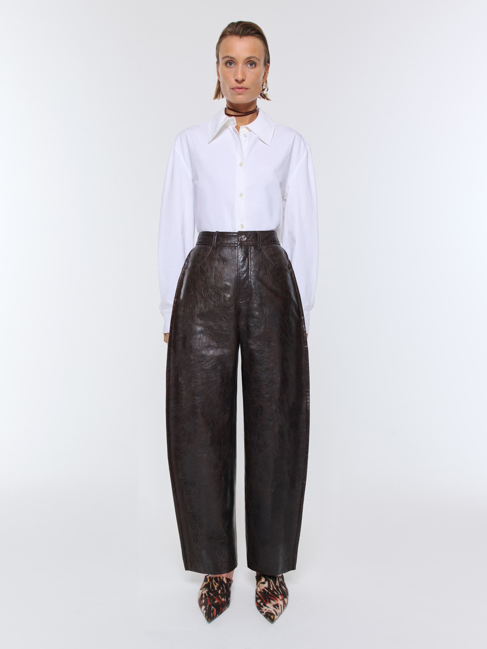 1419_031c6928b0-alma-trouser-coated-dark-tech_001-large