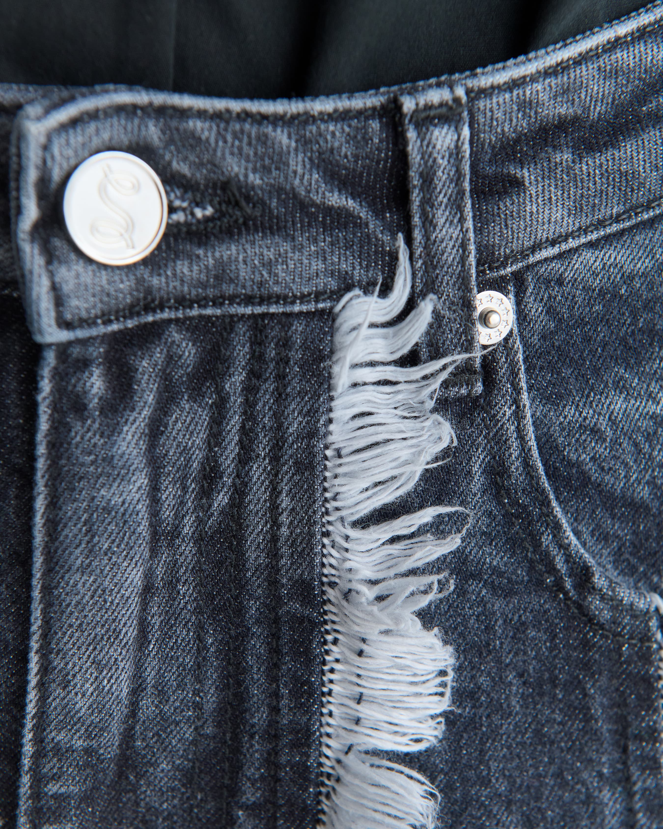 1423_8524082451-20_rayne_jeans_aluminium_wash_1282-large