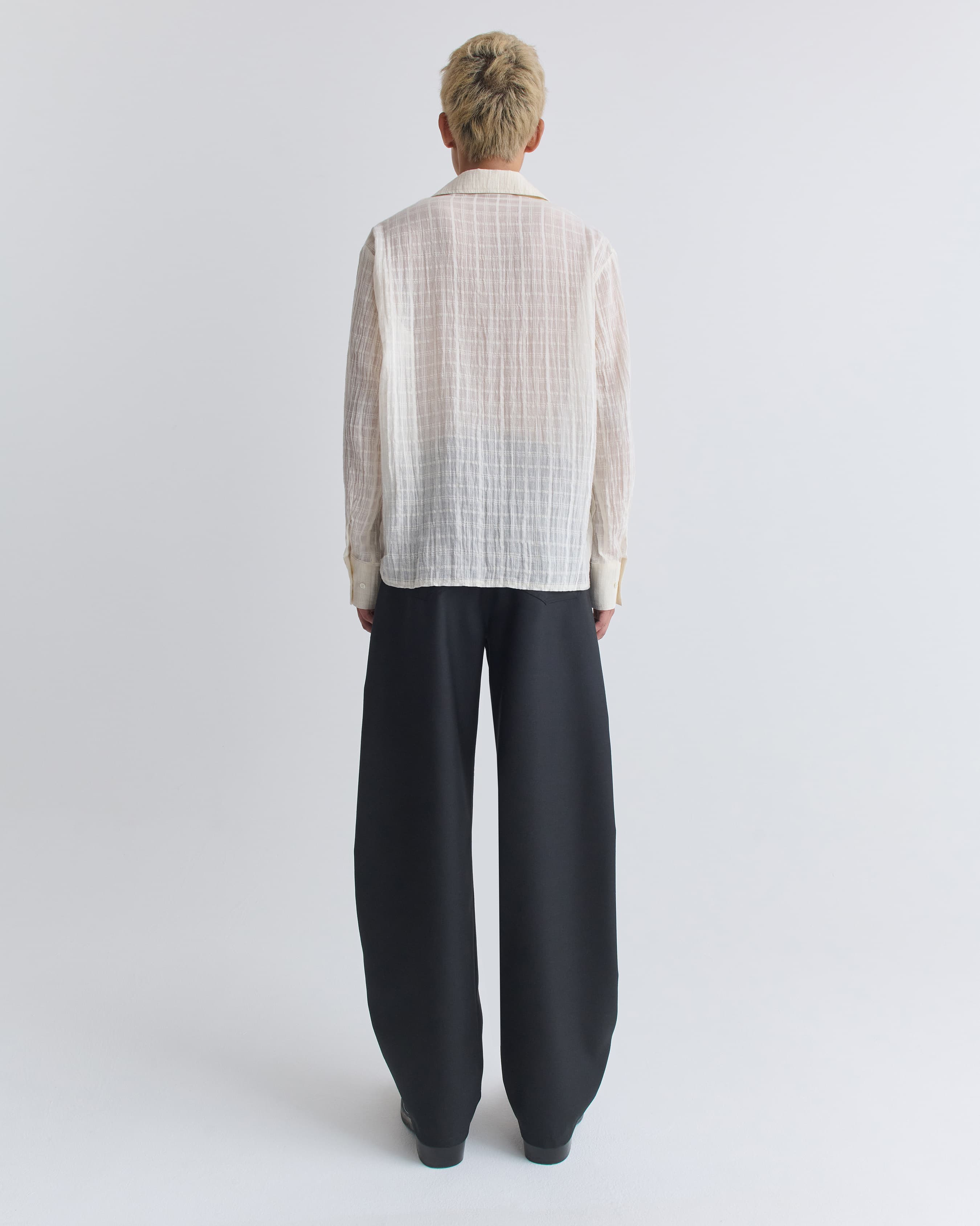 1429_80d7971a2a-01_ignacio_shirt_cloud_white_check_0035-large