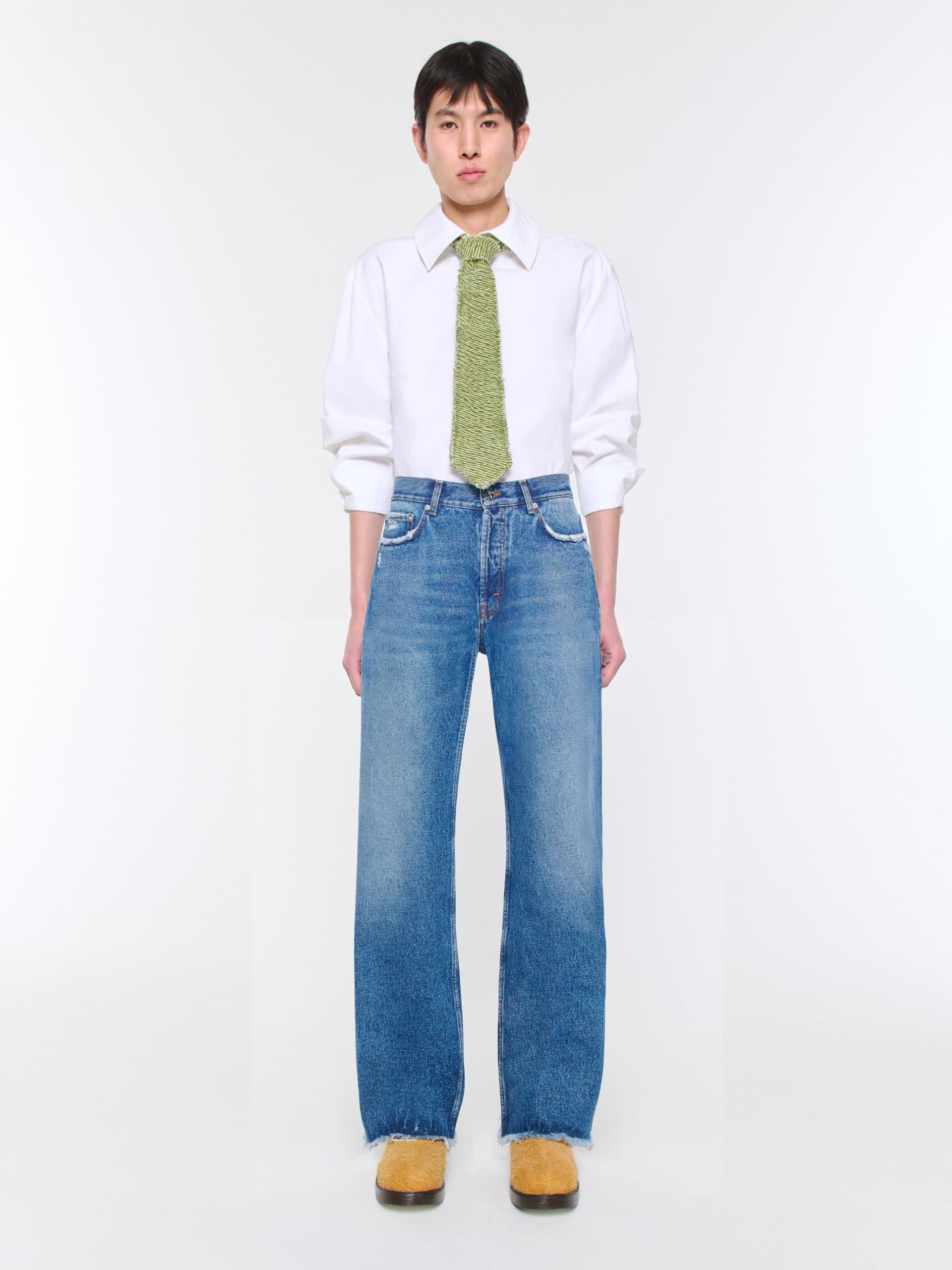 1430_3f9ff3d1e6-frayed-cut-jeans-dark-river-blue_011-large