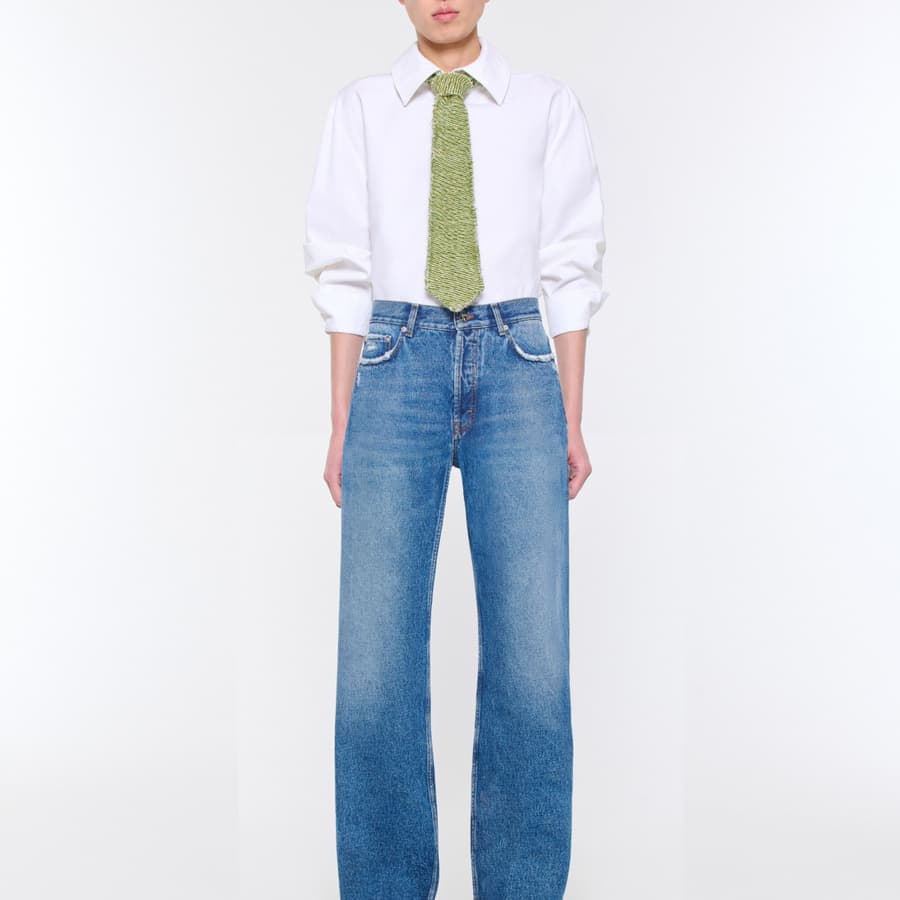 1430_3f9ff3d1e6-frayed-cut-jeans-dark-river-blue_011-square